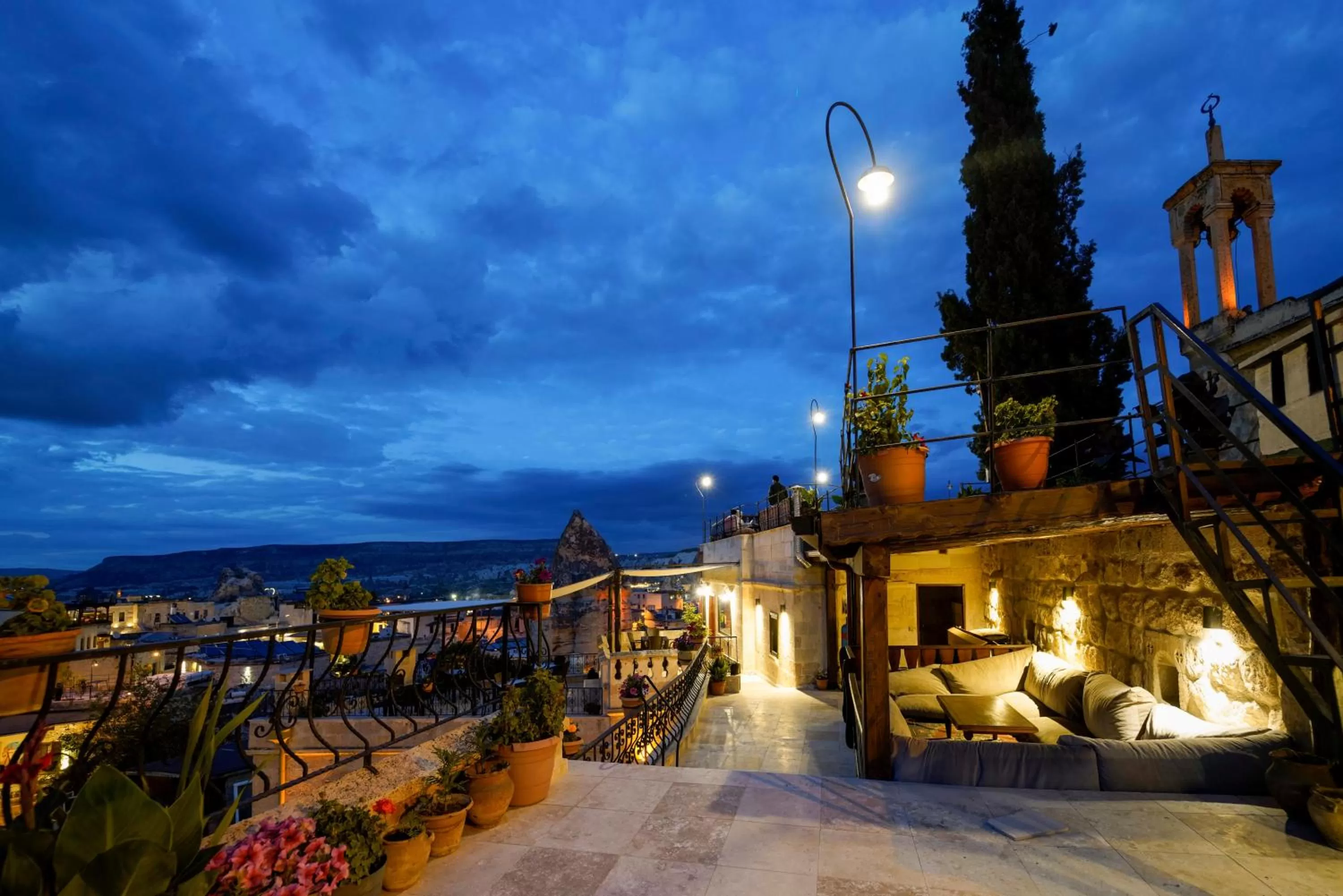 Property building in Taskonak Hotel