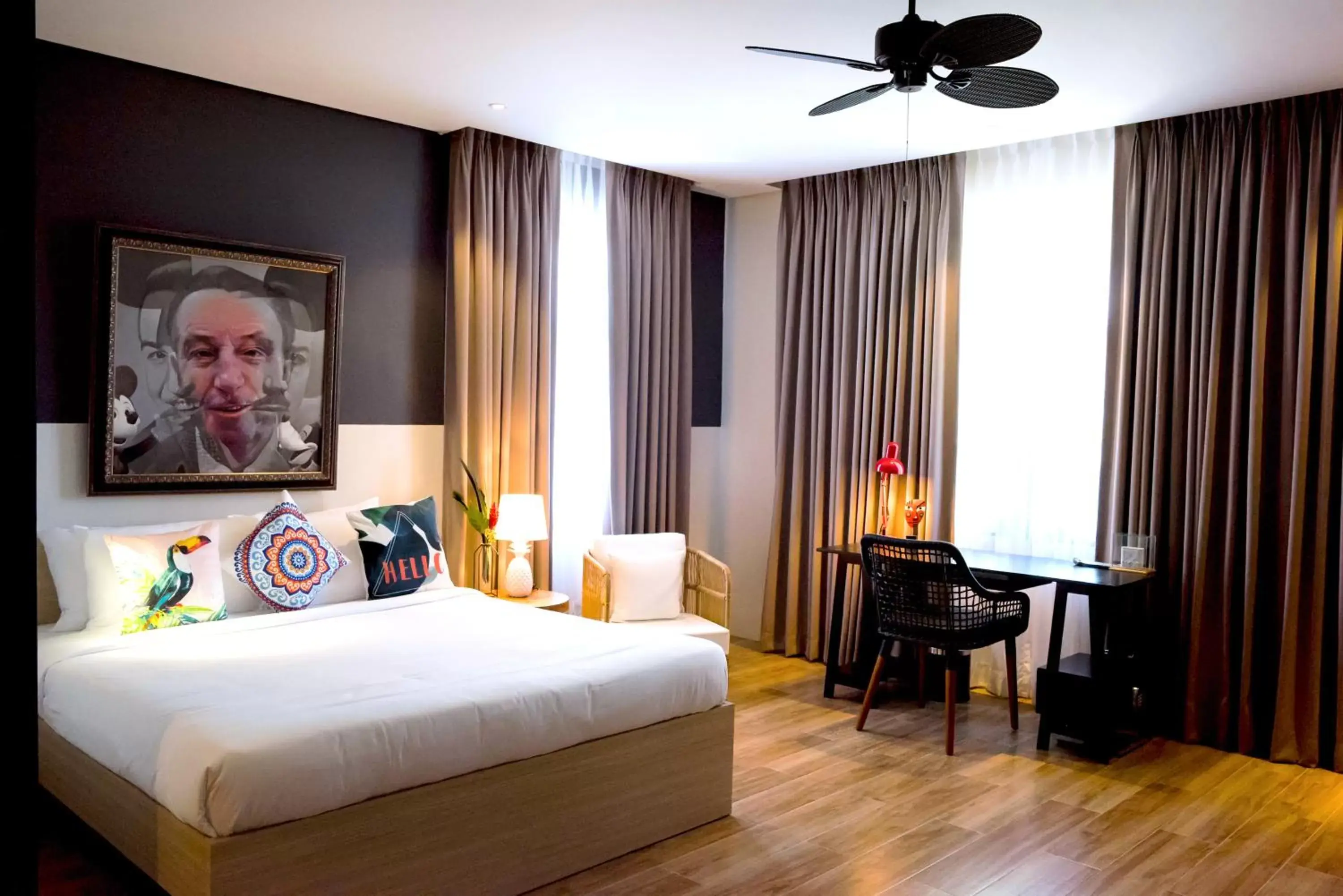 Luxury King in UNWND Boutique Hotel Dumaguete Luxury King in UNWND Boutique Hotel Dumaguete