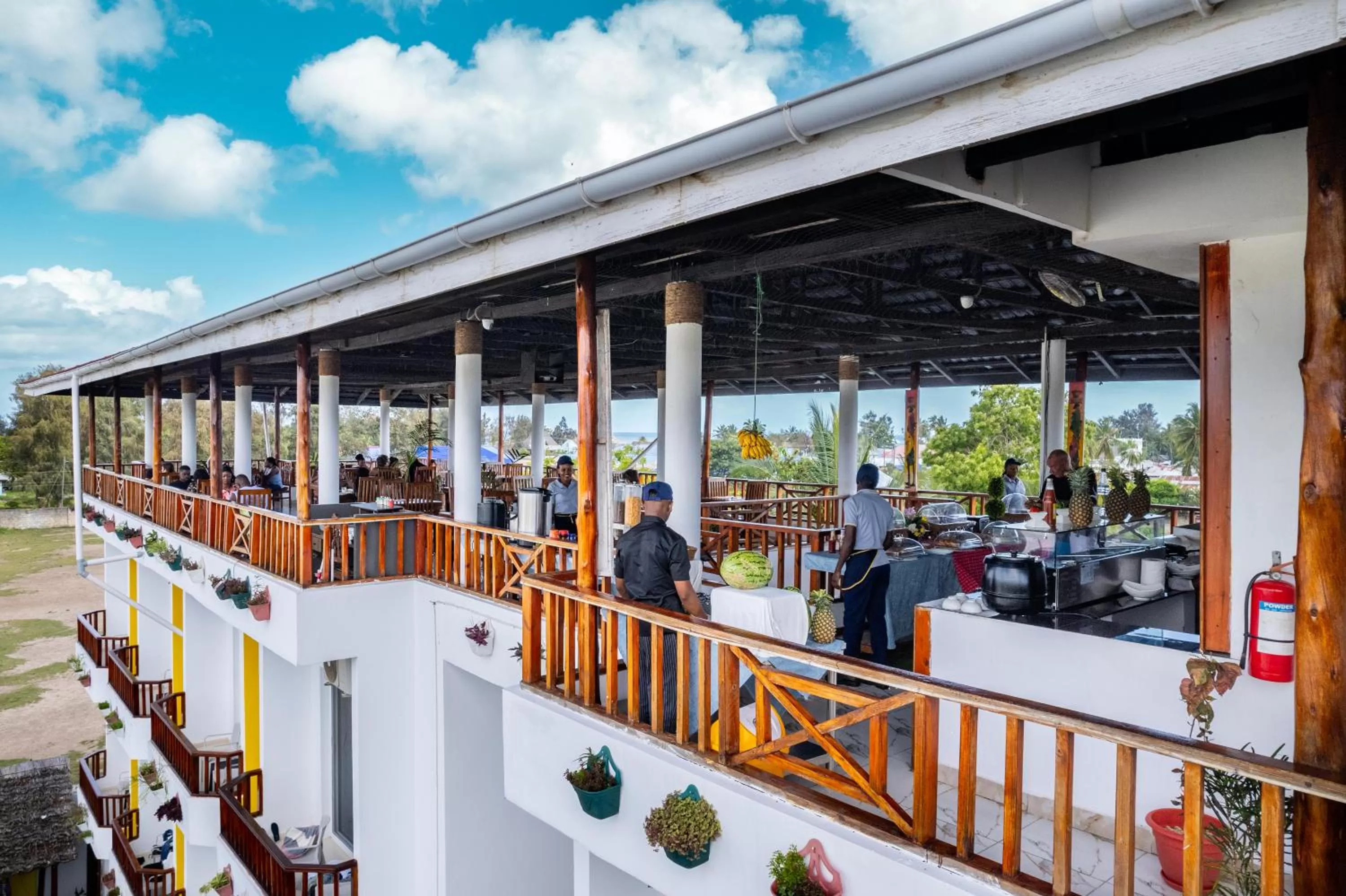 Restaurant/places to eat in Canary Nungwi Hotel & Free SPA