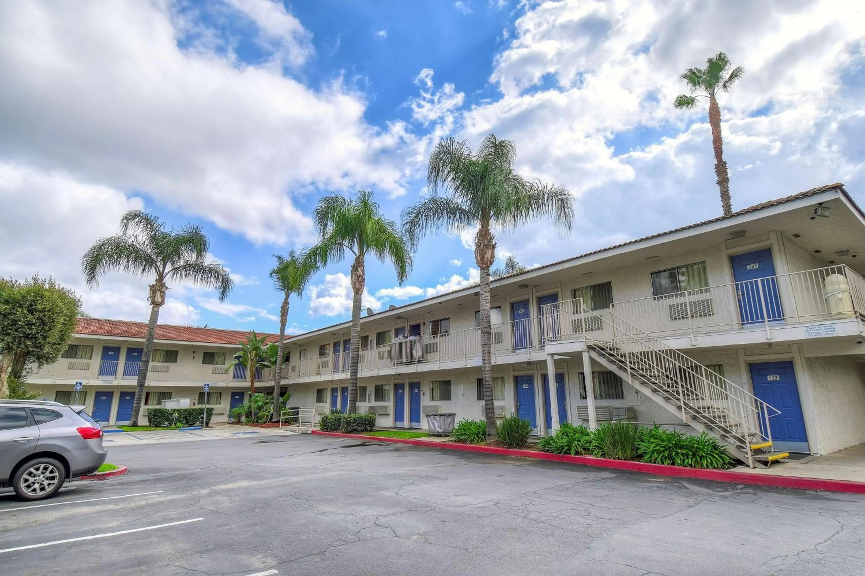 Property building in Motel 6-Chino, CA - Los Angeles Area