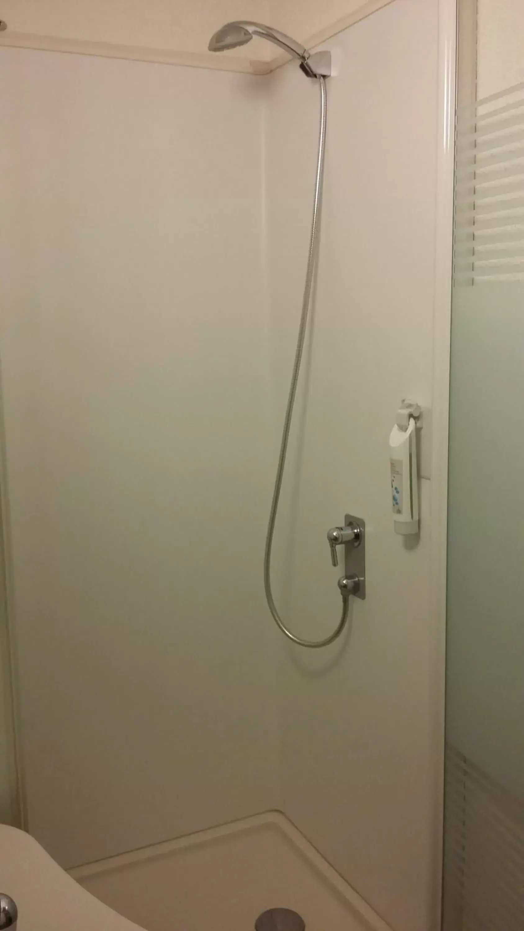 Shower, Bathroom in Ibis Budget Montbéliard