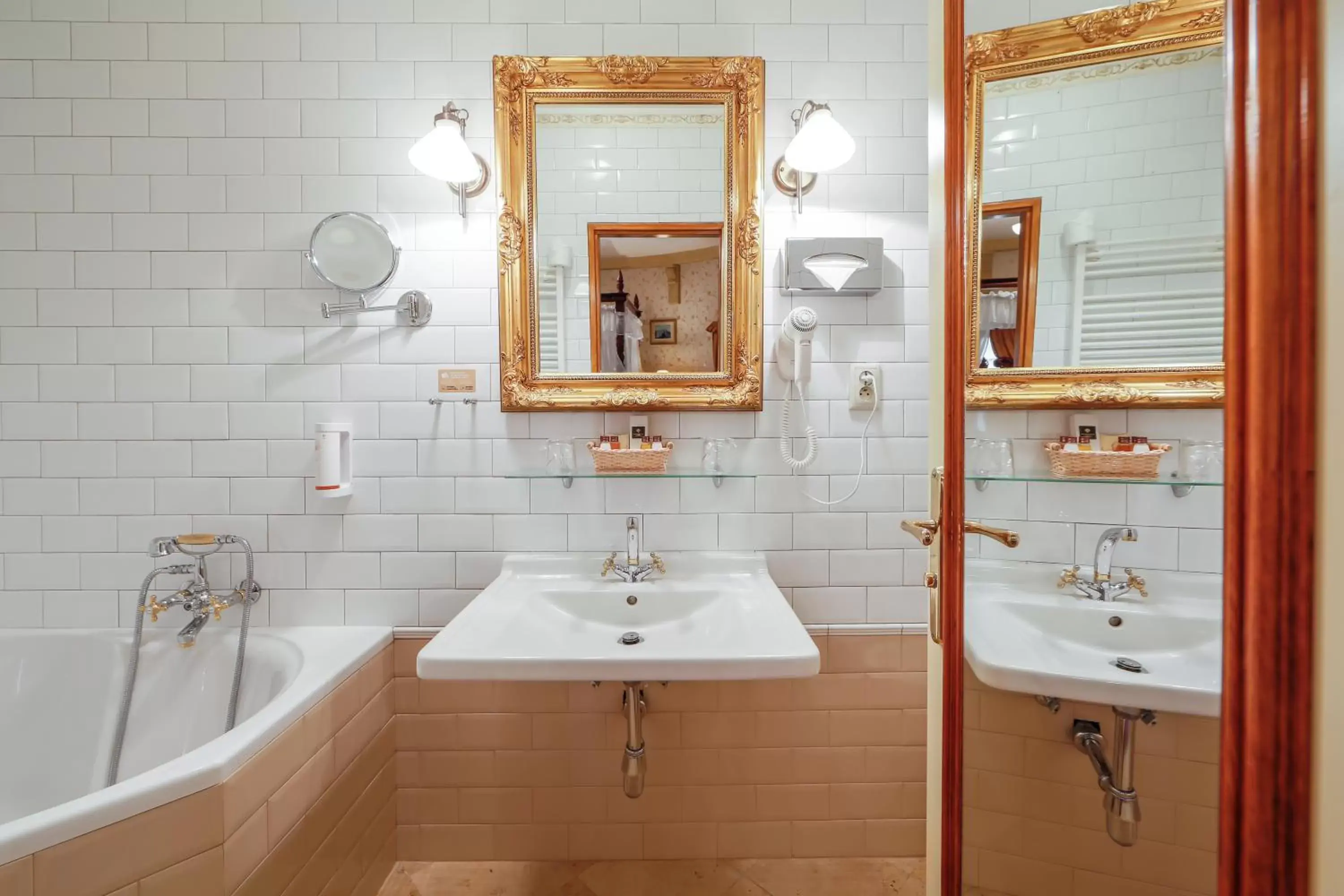 Bathroom in Chateau St. Havel - Wellness Hotel