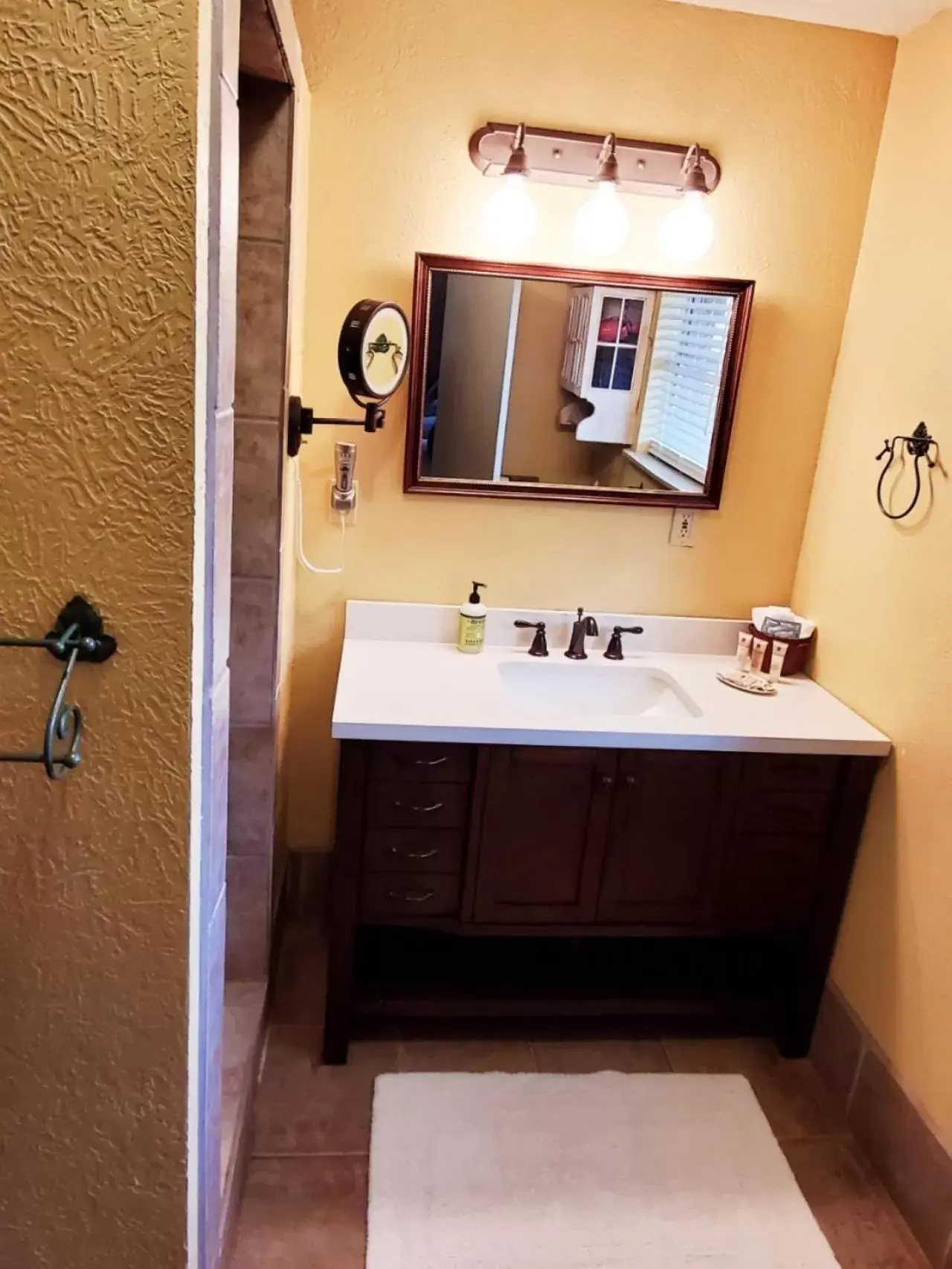 Bathroom in Barons CreekSide Resort