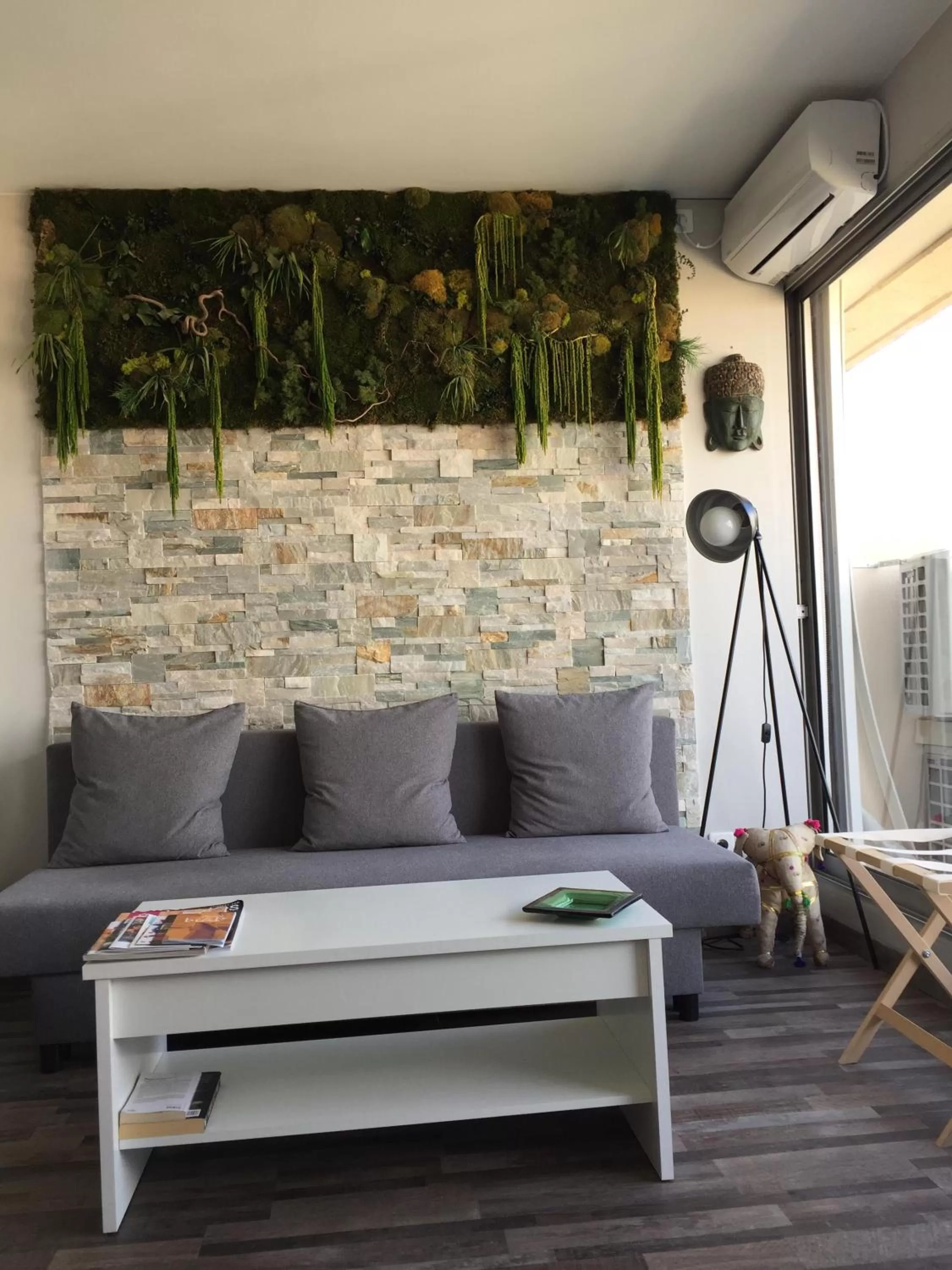 Living room, Seating Area in 1 Chambre, 1 P'tit dèj', 1 Sourire