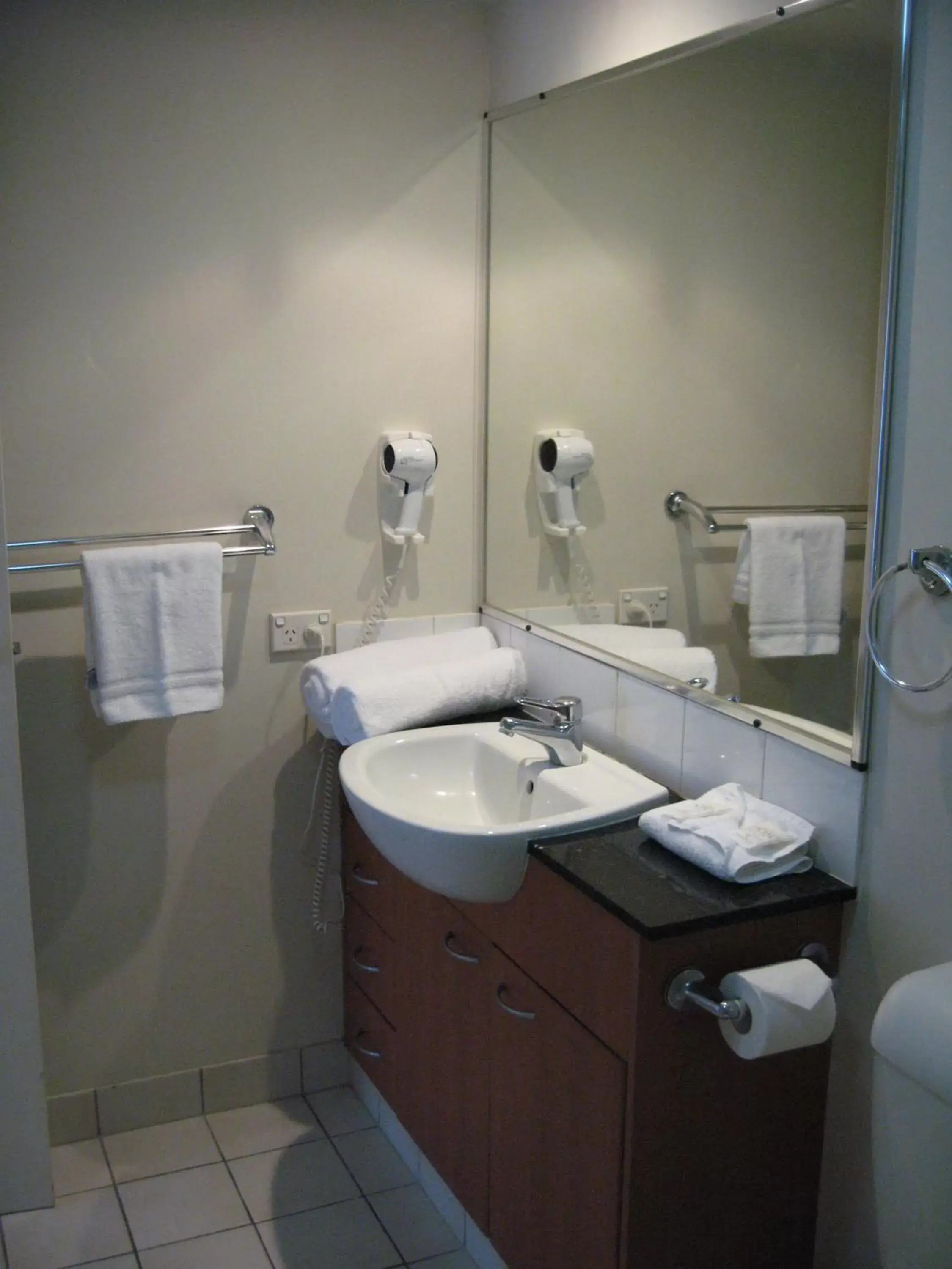 Bathroom in Palazzo Colonnades
