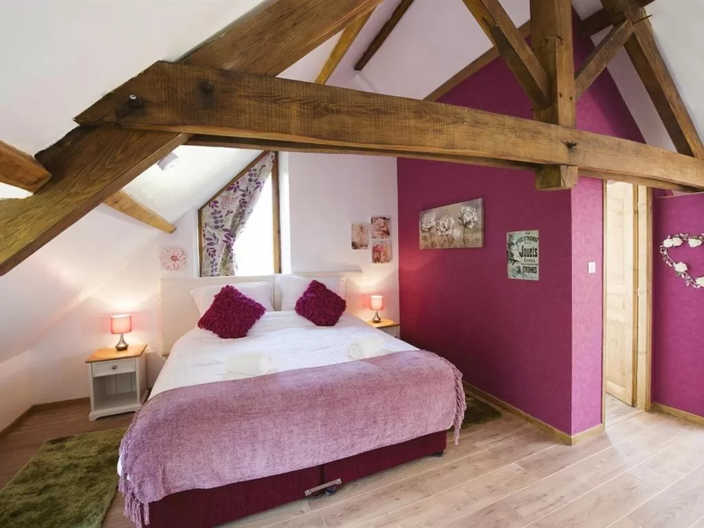 Quadruple Room with Shower in Chambres d'Hotes - La Marmoire