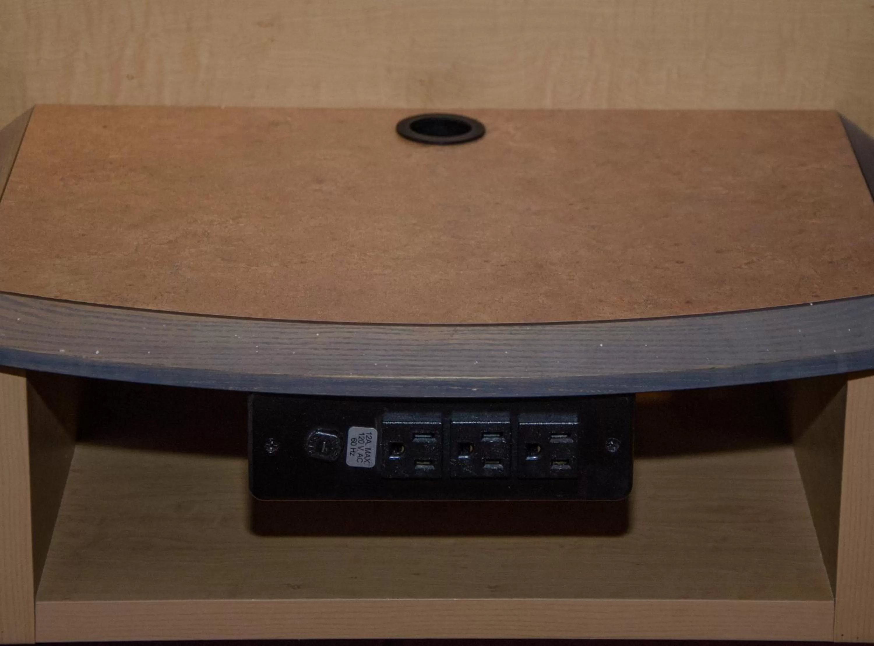 Photo of the whole room in Red Roof Inn Williamsburg