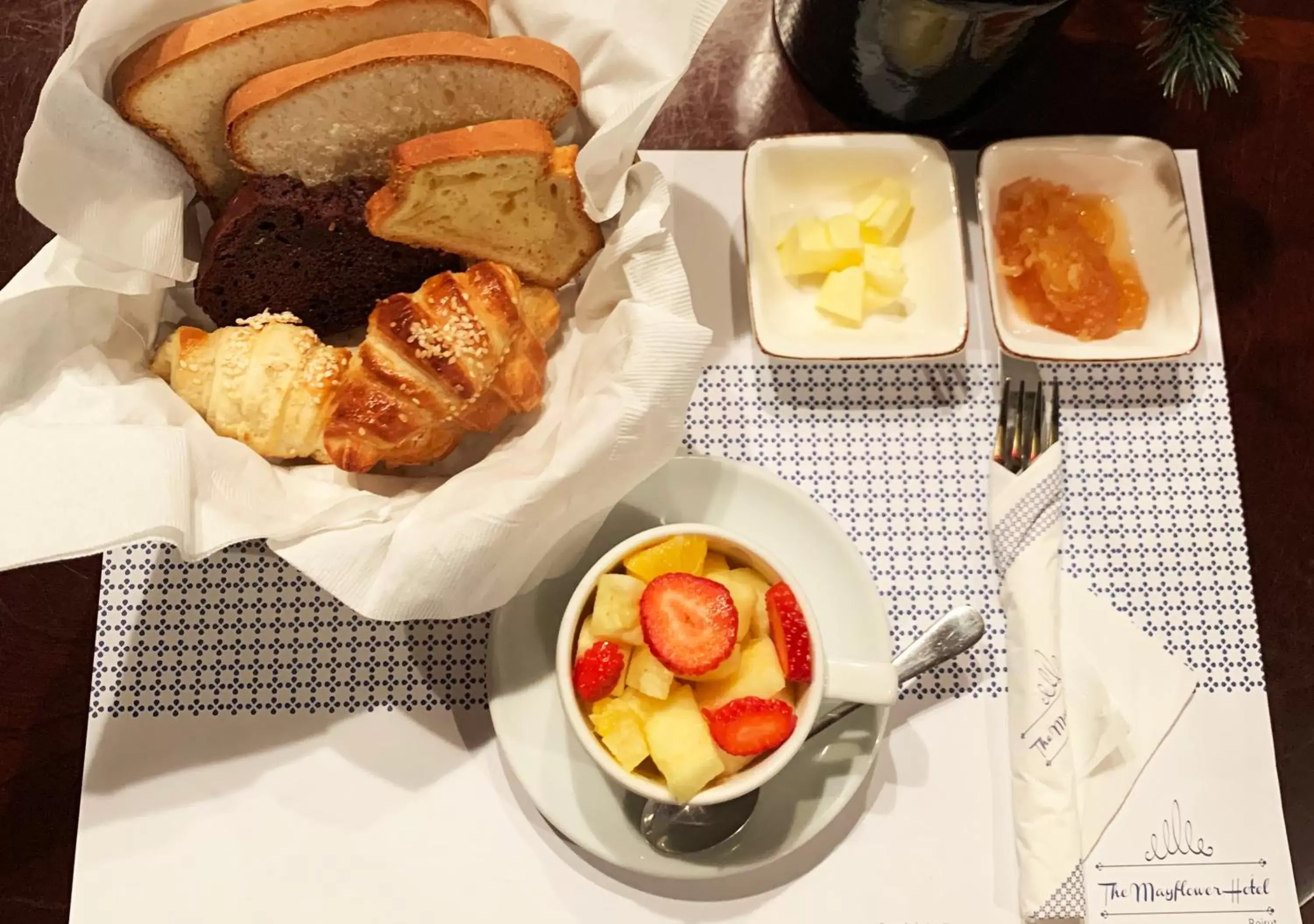 Breakfast, Food in The Mayflower Hotel
