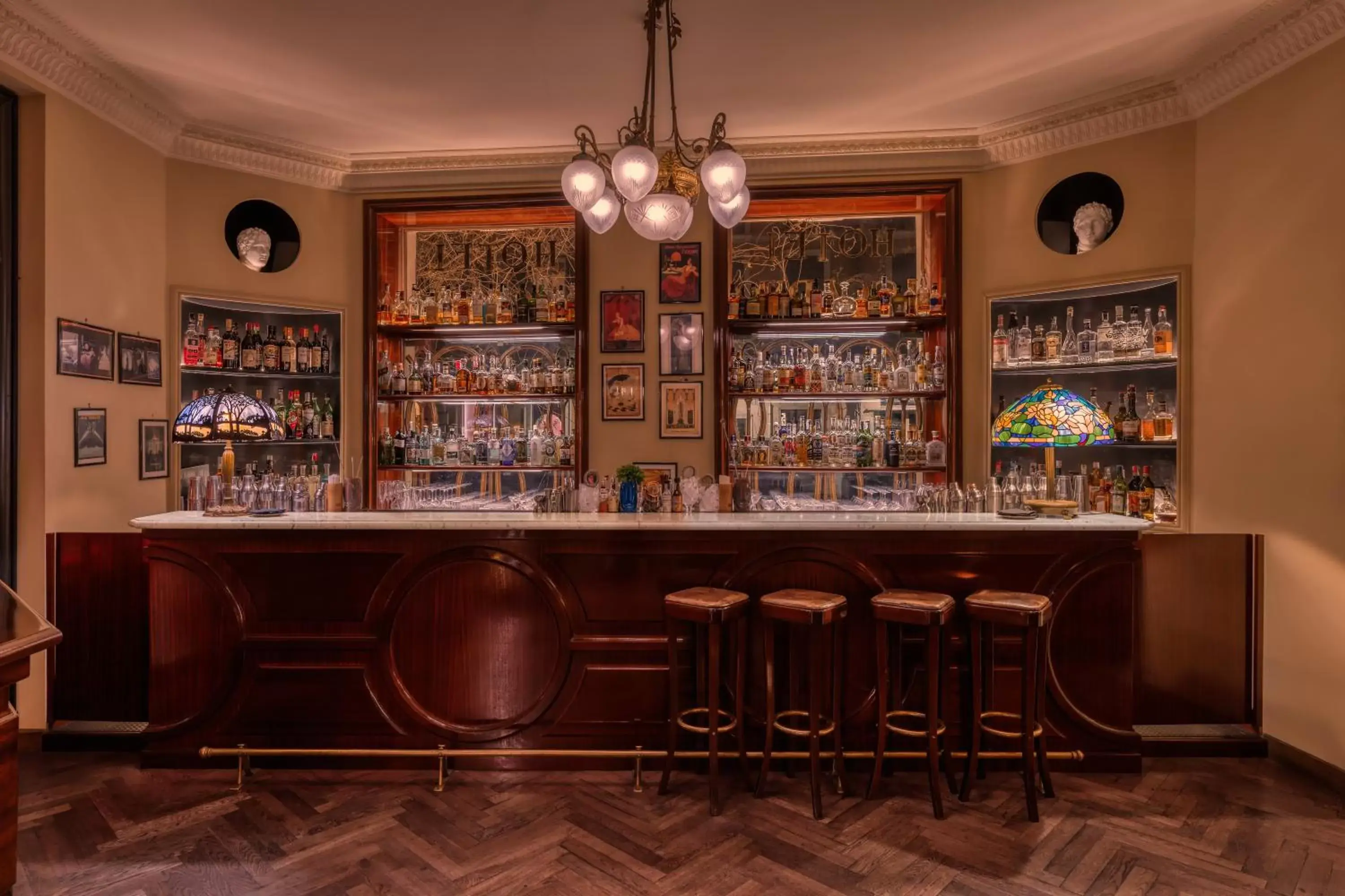 Lounge or bar, Lounge/Bar in Hotel Locarno