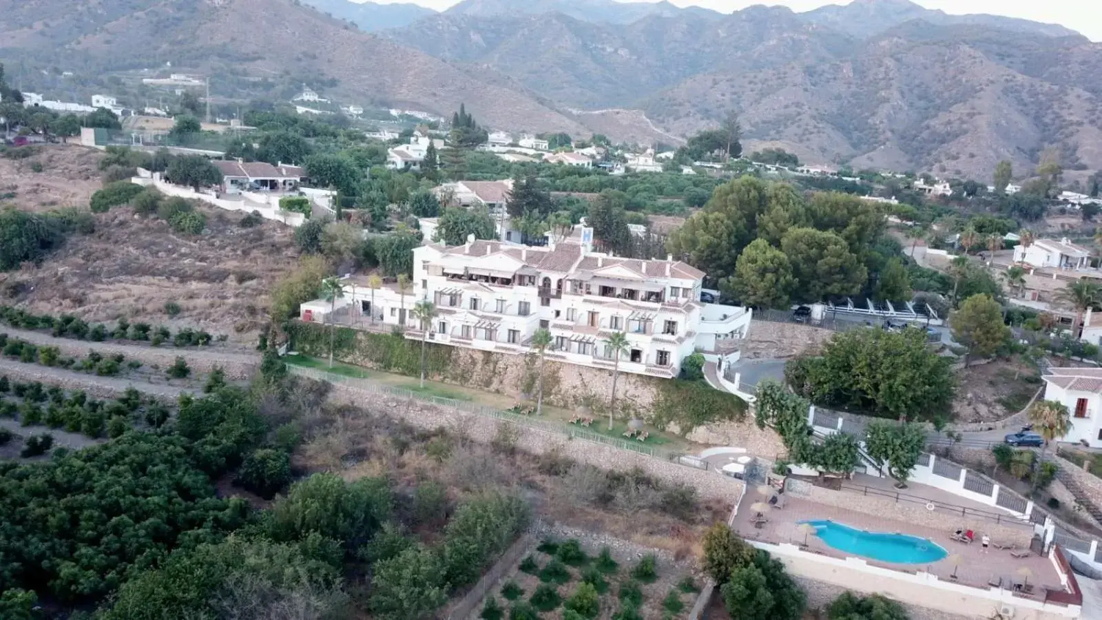 Property building, Bird's-eye View in Hotel Rural Almazara