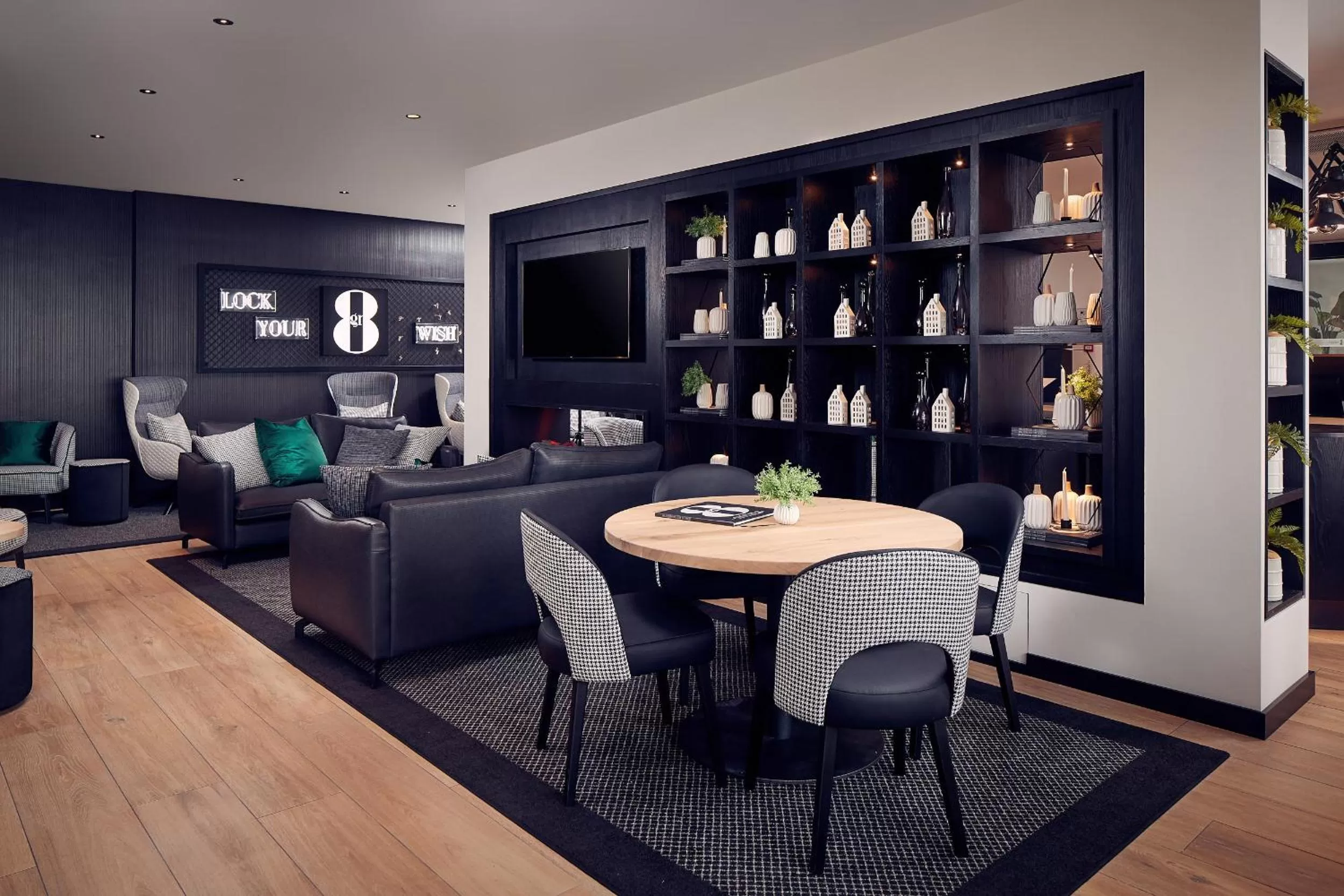 Lobby or reception in Gr8 Hotel Oosterhout