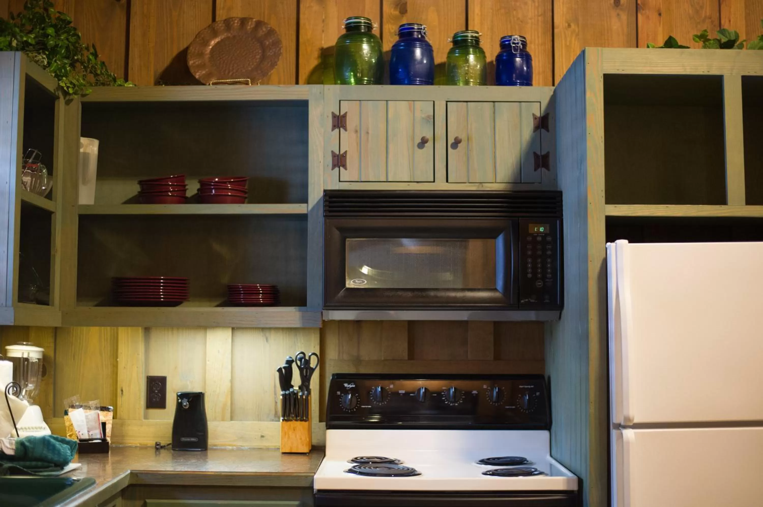Kitchen or kitchenette in Cabins at Green Mountain, Trademark Collection by Wyndham