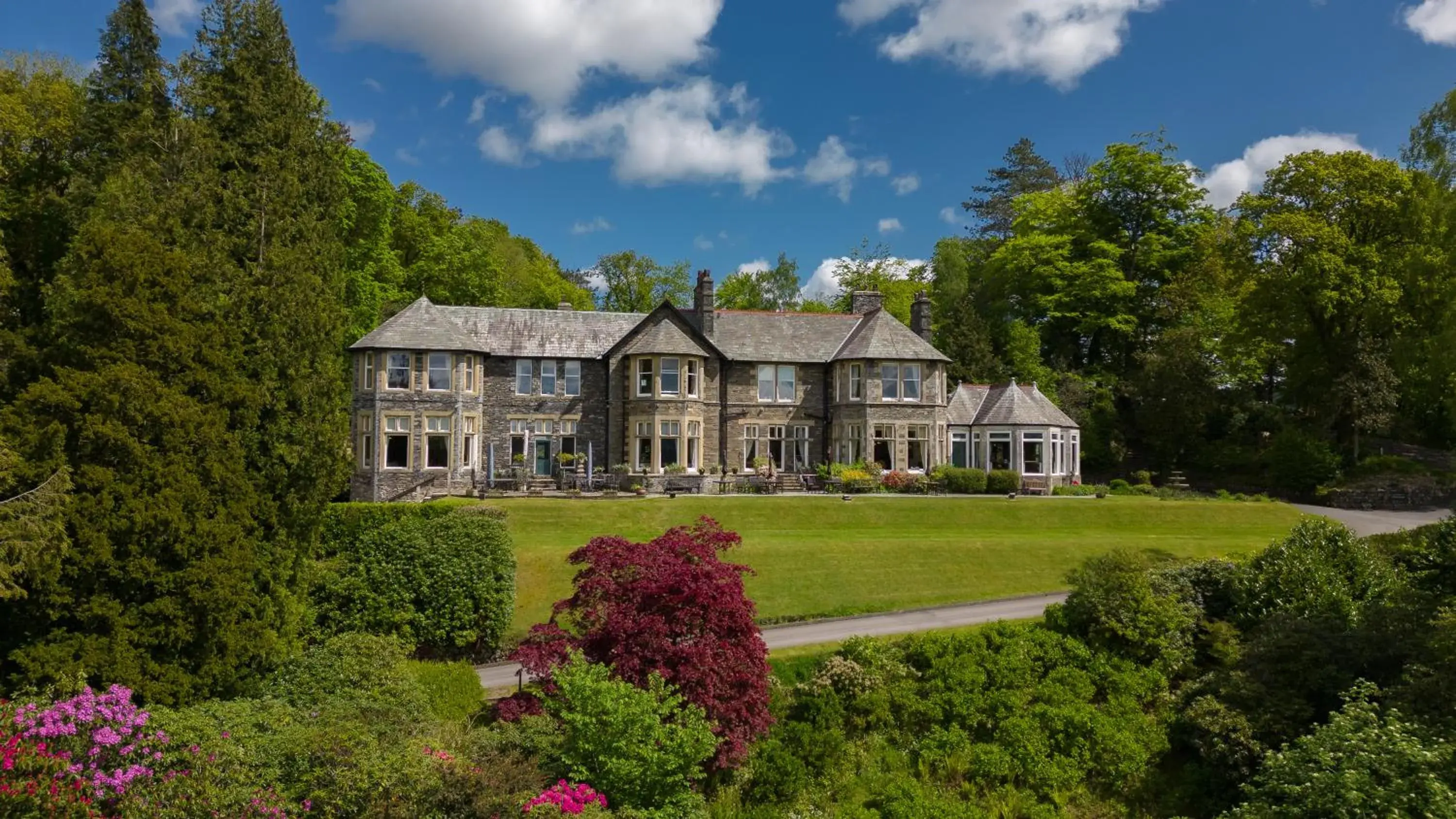 Property Building in Merewood Country House Hotel and Restaurant