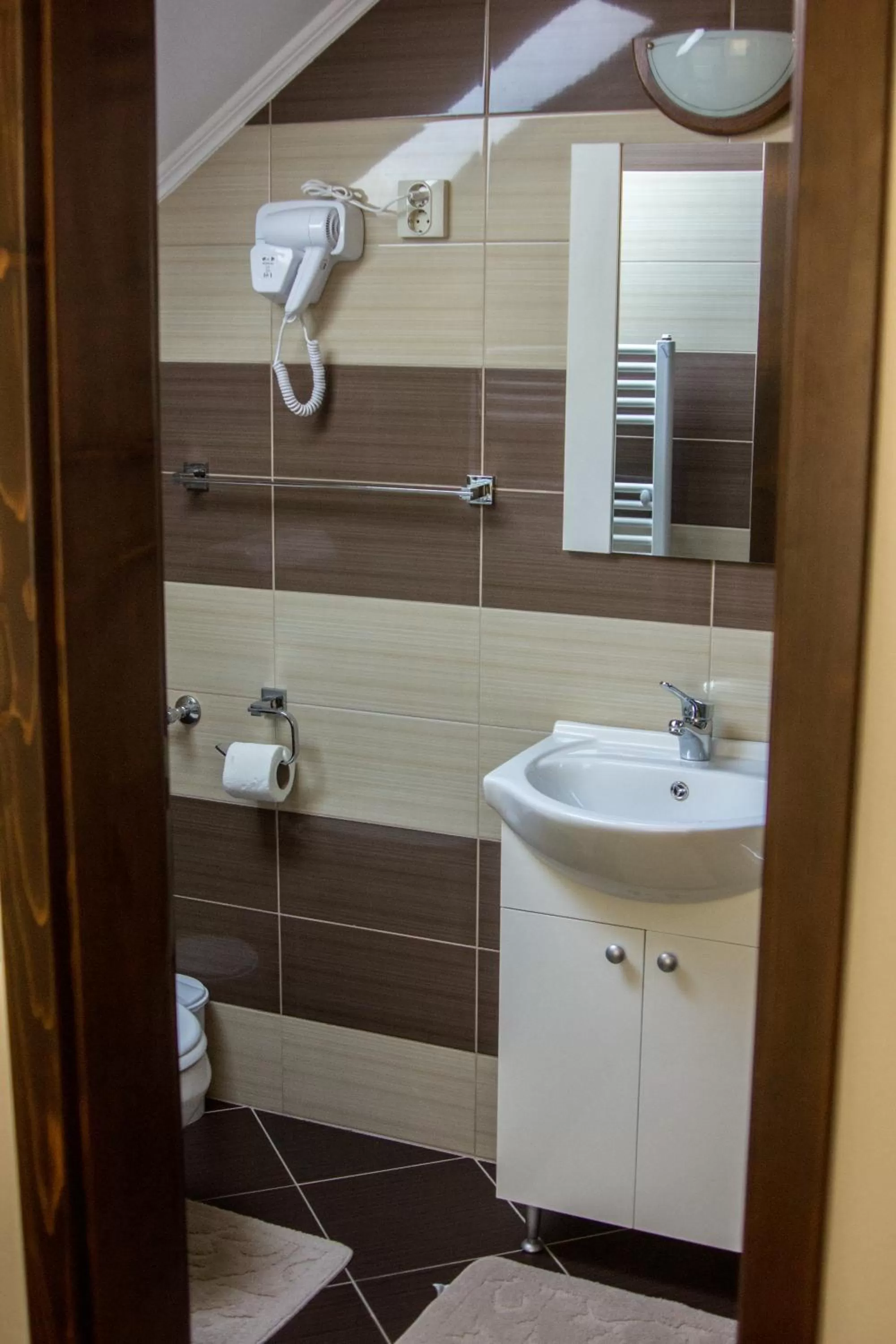 Bathroom in Hazanéző Panzió