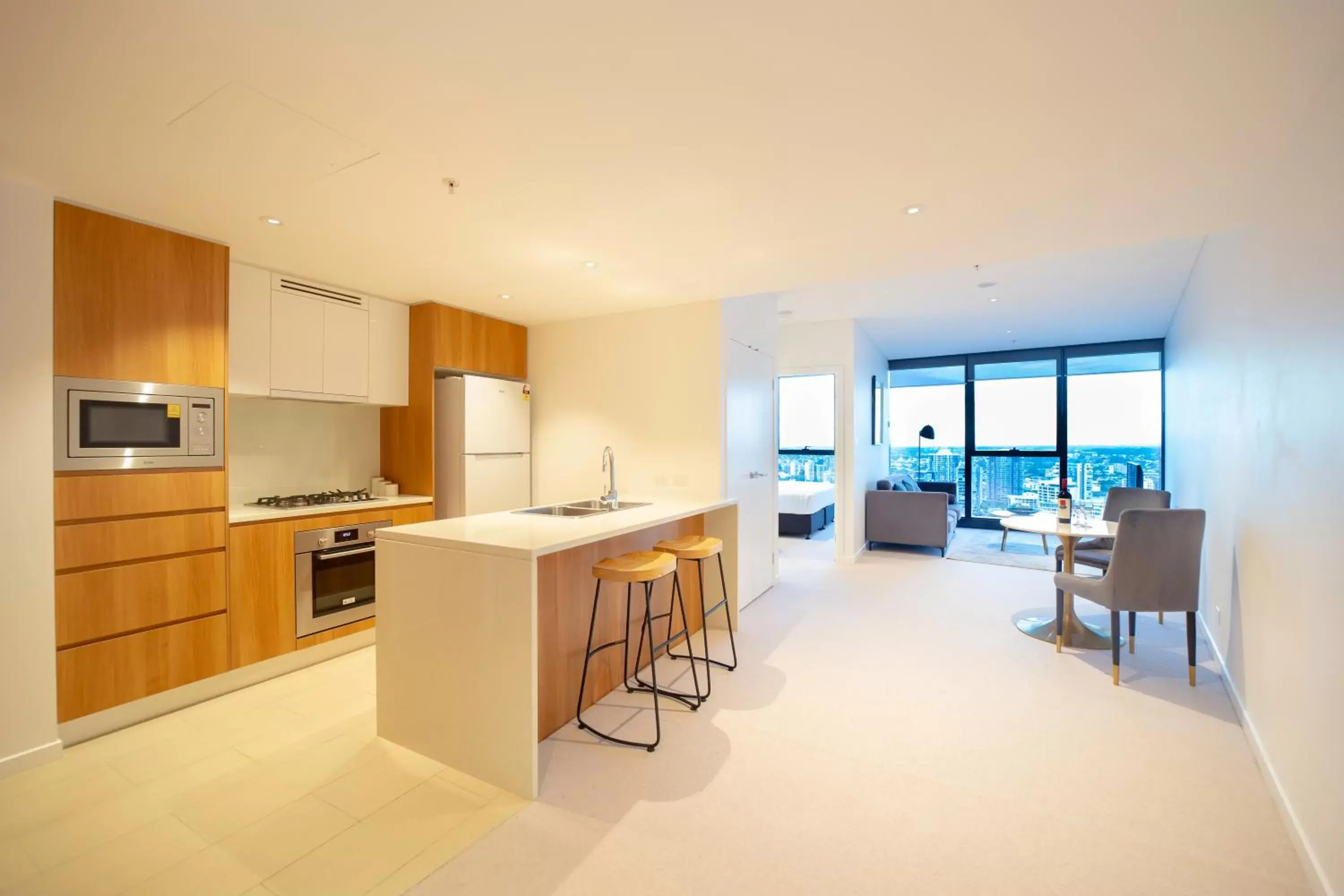 Kitchen or kitchenette, Kitchen/Kitchenette in Brisbane Skytower by CLLIX