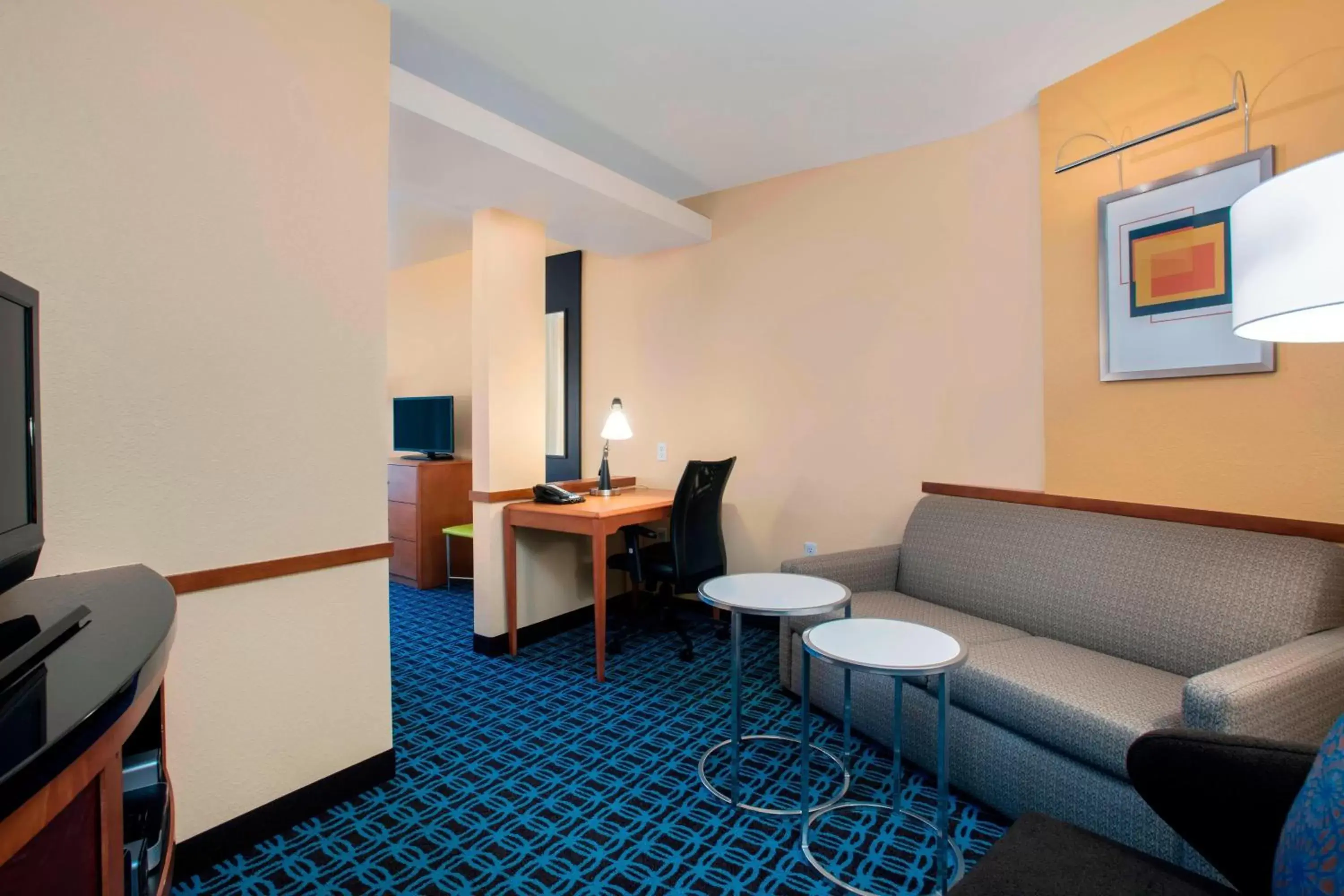 Living room, Seating Area in Fairfield Inn and Suites by Marriott Lakeland Plant City