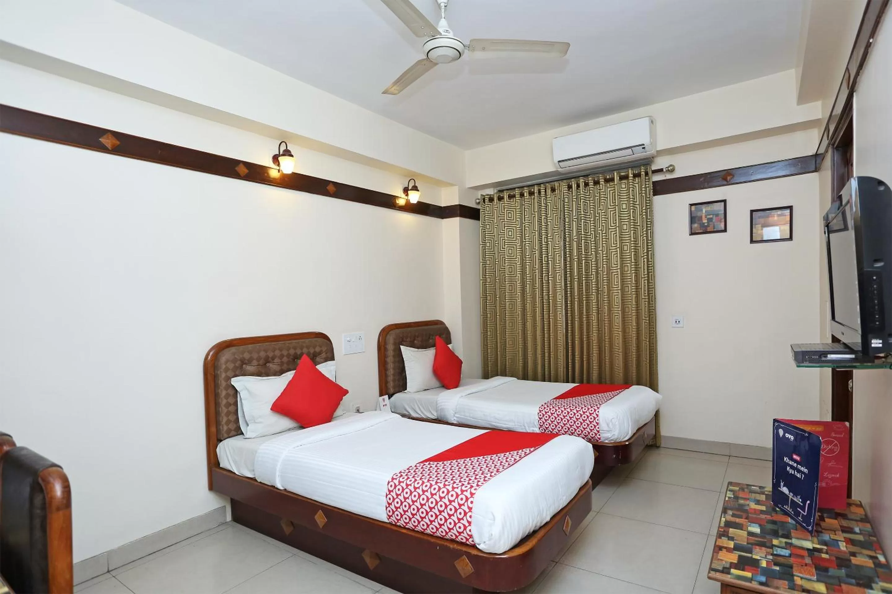 Bed in Hotel Amrit Regency
