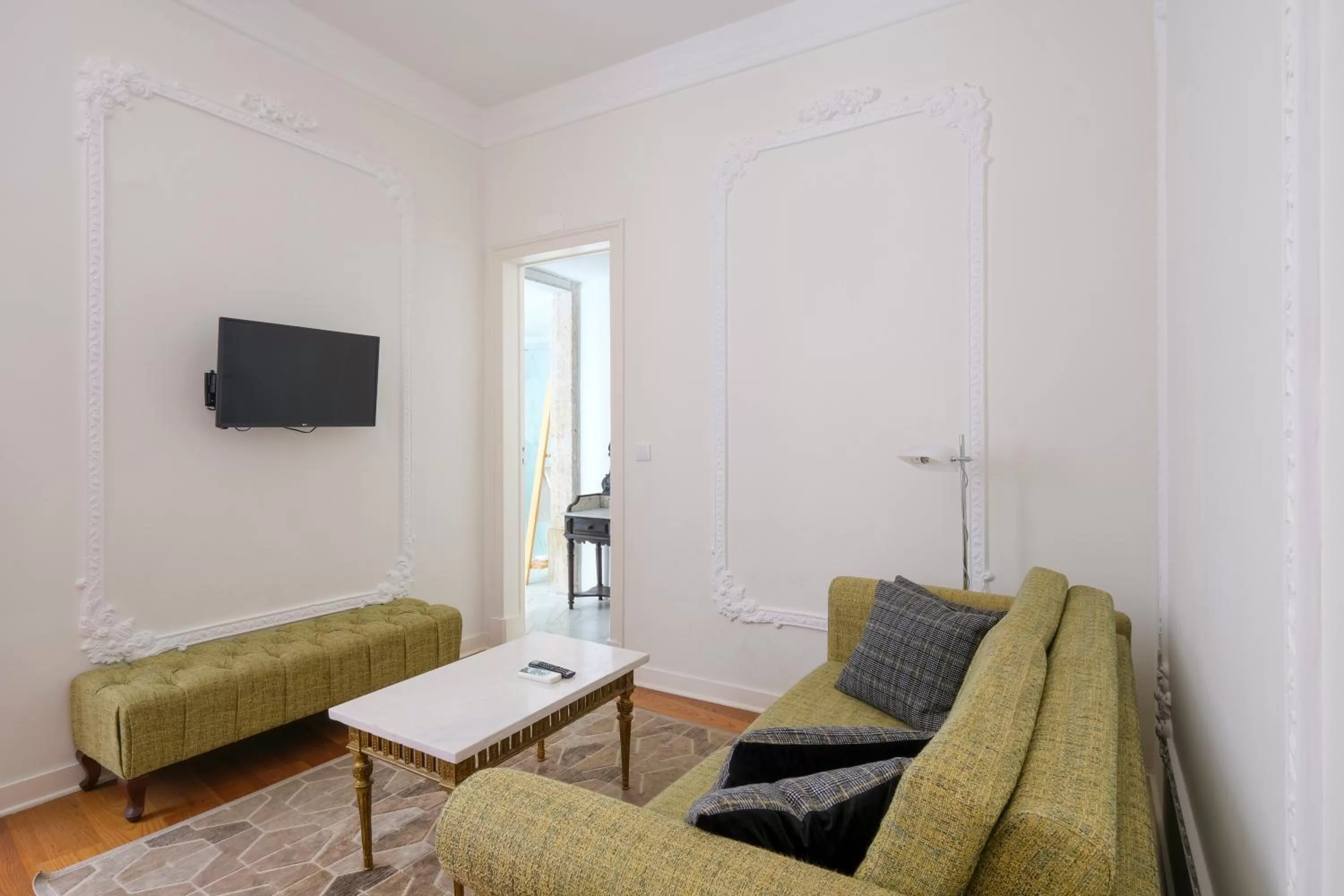 TV and multimedia in 1869 Príncipe Real House