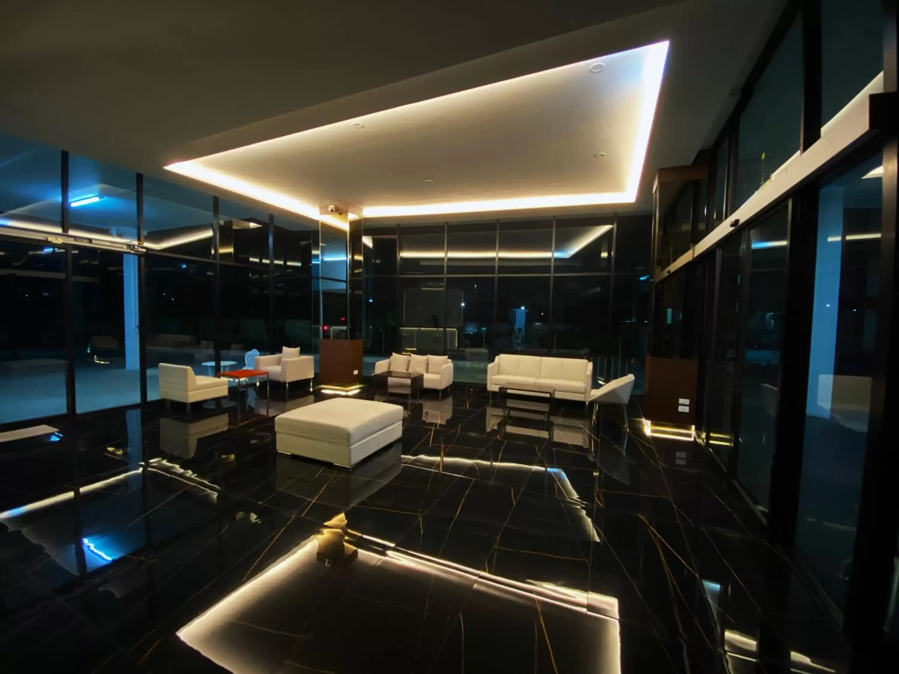 Lobby or reception in GEEN Hotel Chonburi Lobby or reception in GEEN Hotel Chonburi