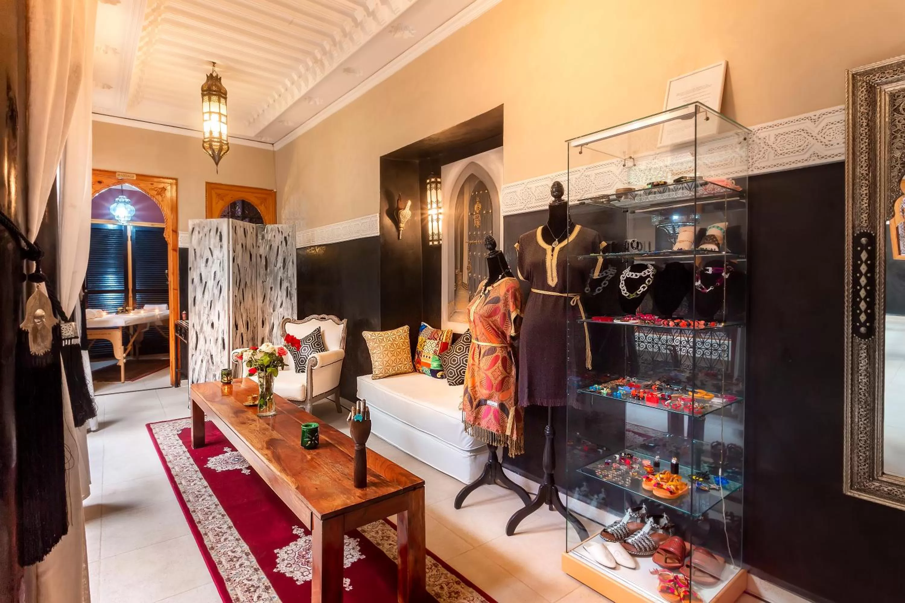 Lounge or bar in Riad Rodaina & SPA