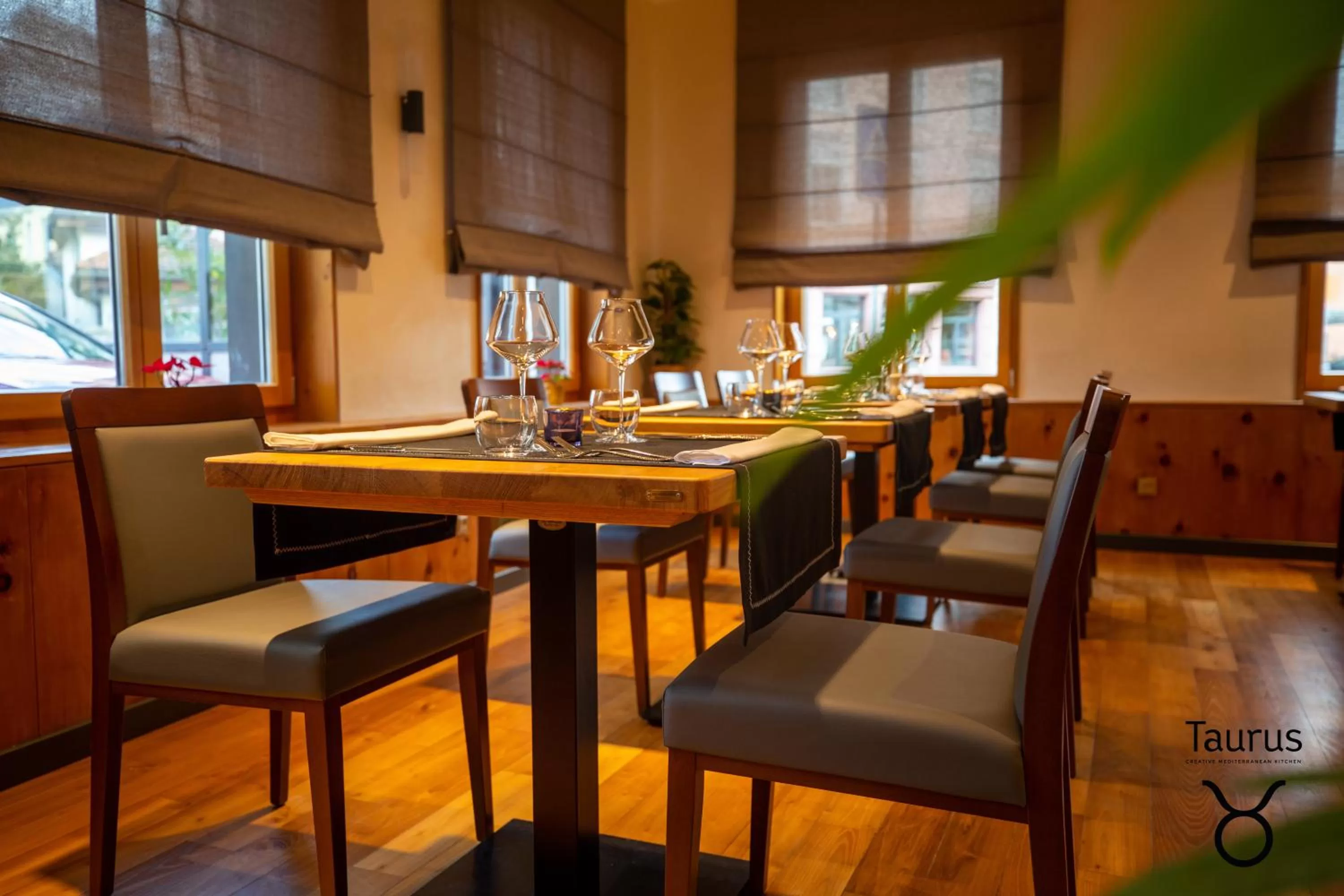 Restaurant/places to eat in Boutique Hotel OchSen Self-Check-In