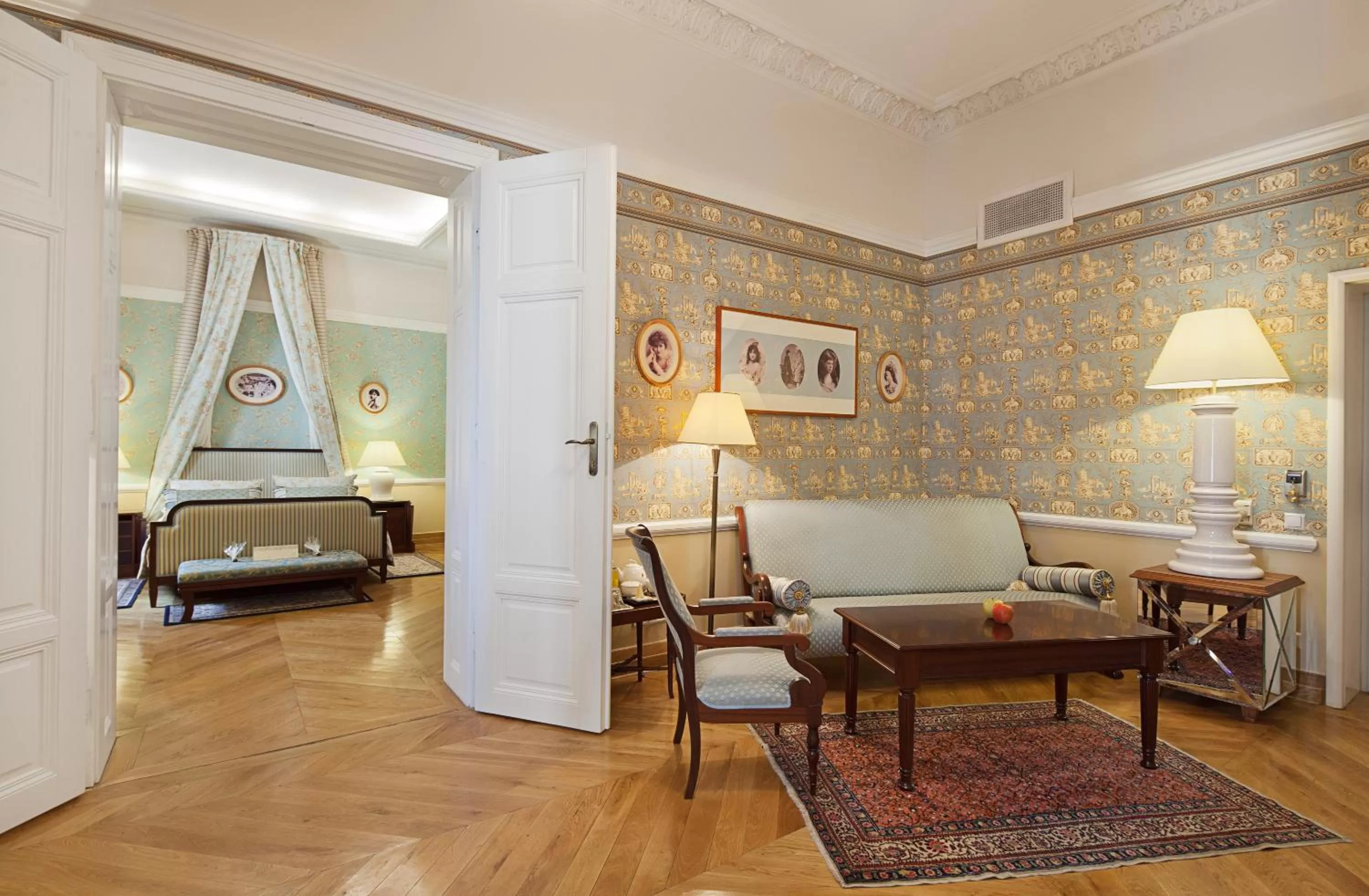 Bed in The Bonerowski Palace Boutique Hotel