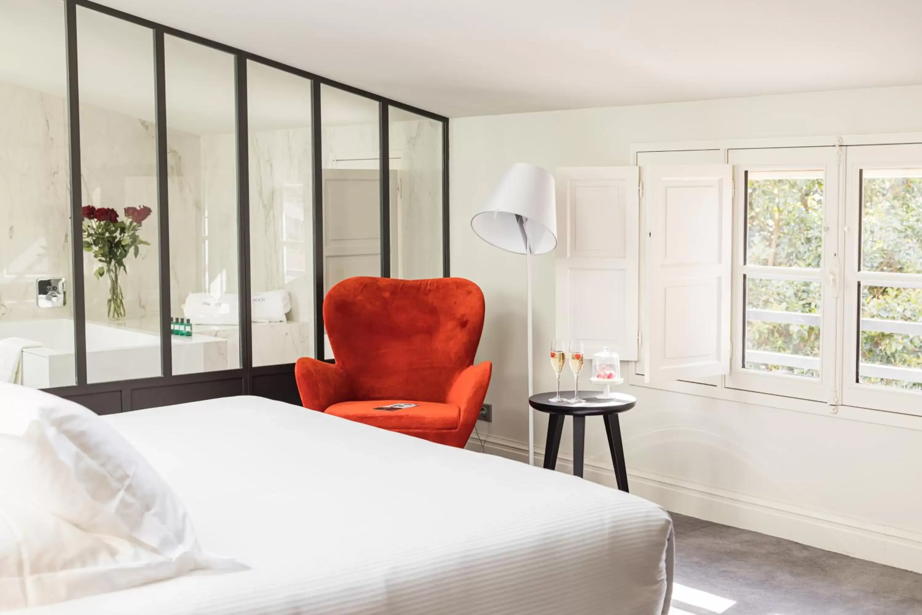 Bedroom, Seating Area in Villas Foch Boutique Hotel & Spa Bordeaux