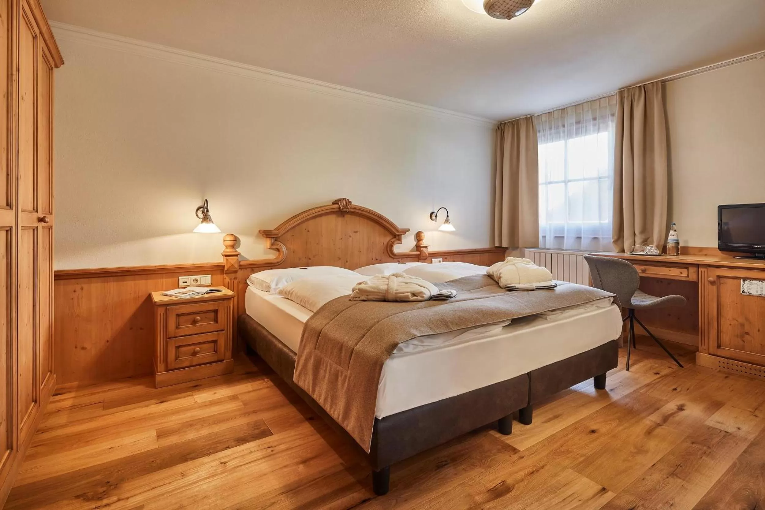 Bed in Hotel Marmolada