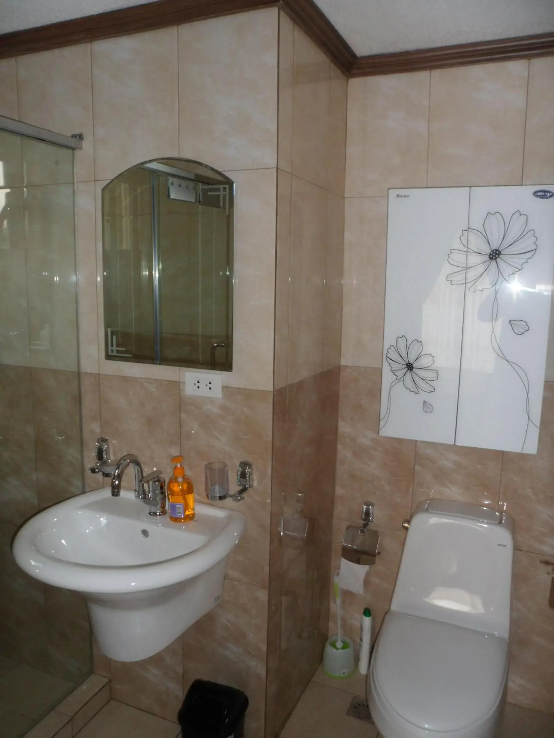 Bathroom in Prestige Vacation Apartments - Bonbel Condominium