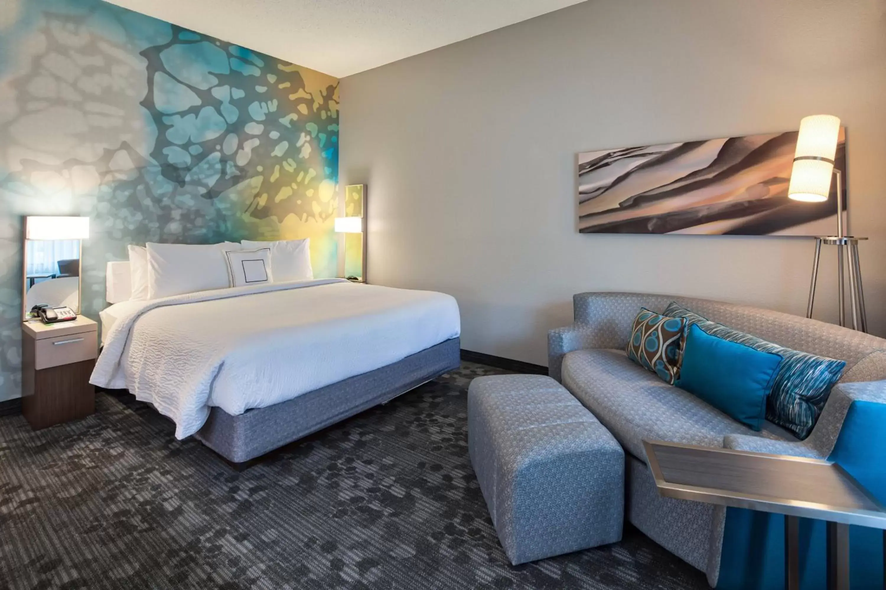 Photo of the whole room, Bed in Courtyard by Marriott Rock Hill