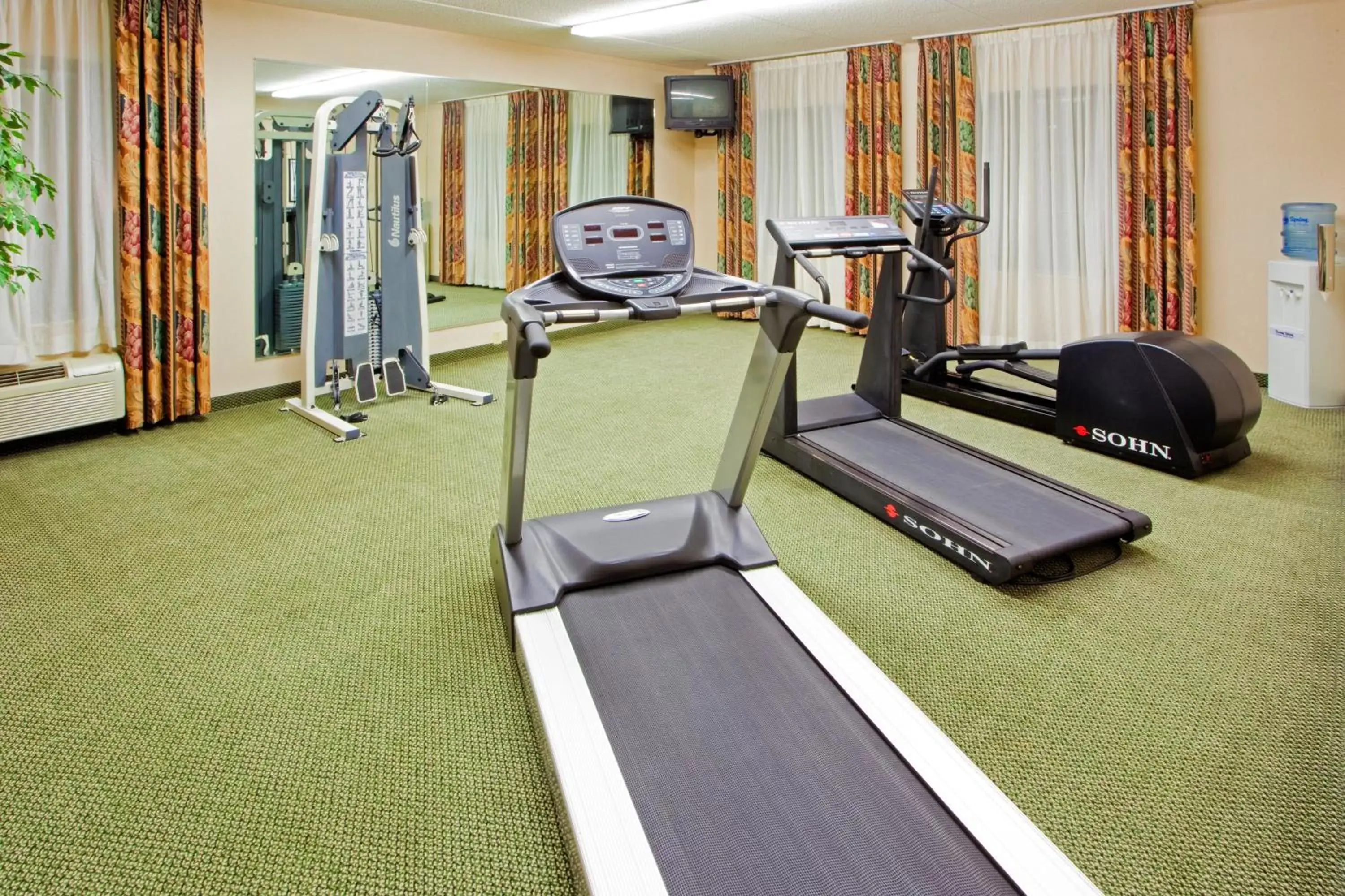 Fitness centre/facilities, Fitness Center/Facilities in Holiday Inn Express Hanover, an IHG Hotel
