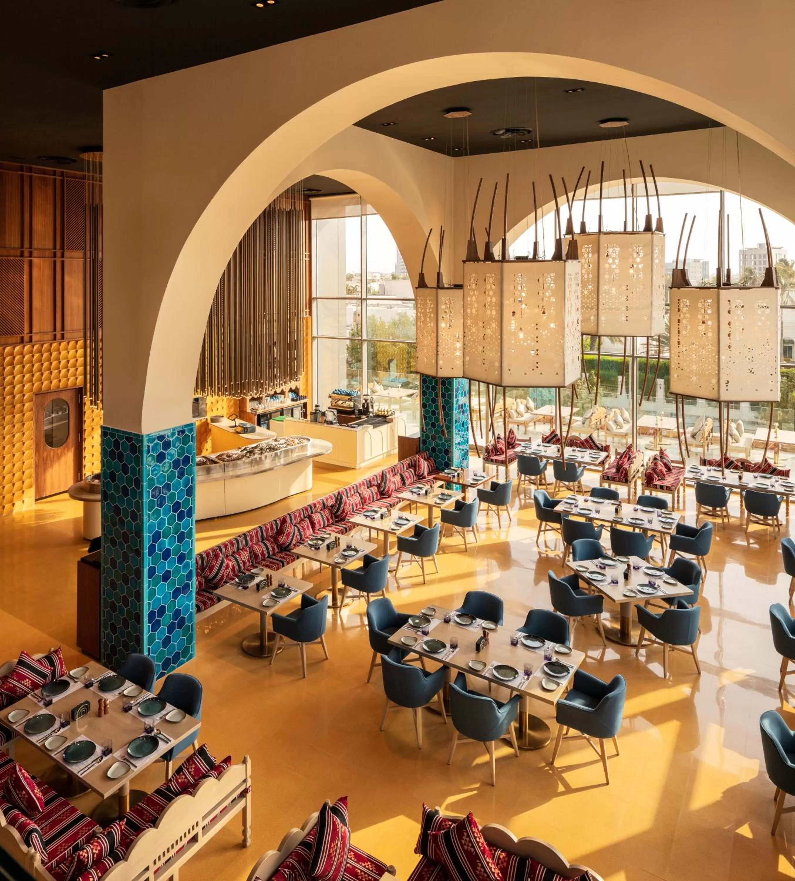 Restaurant/places to eat in SHIRVAN Hotel City Yard Jeddah