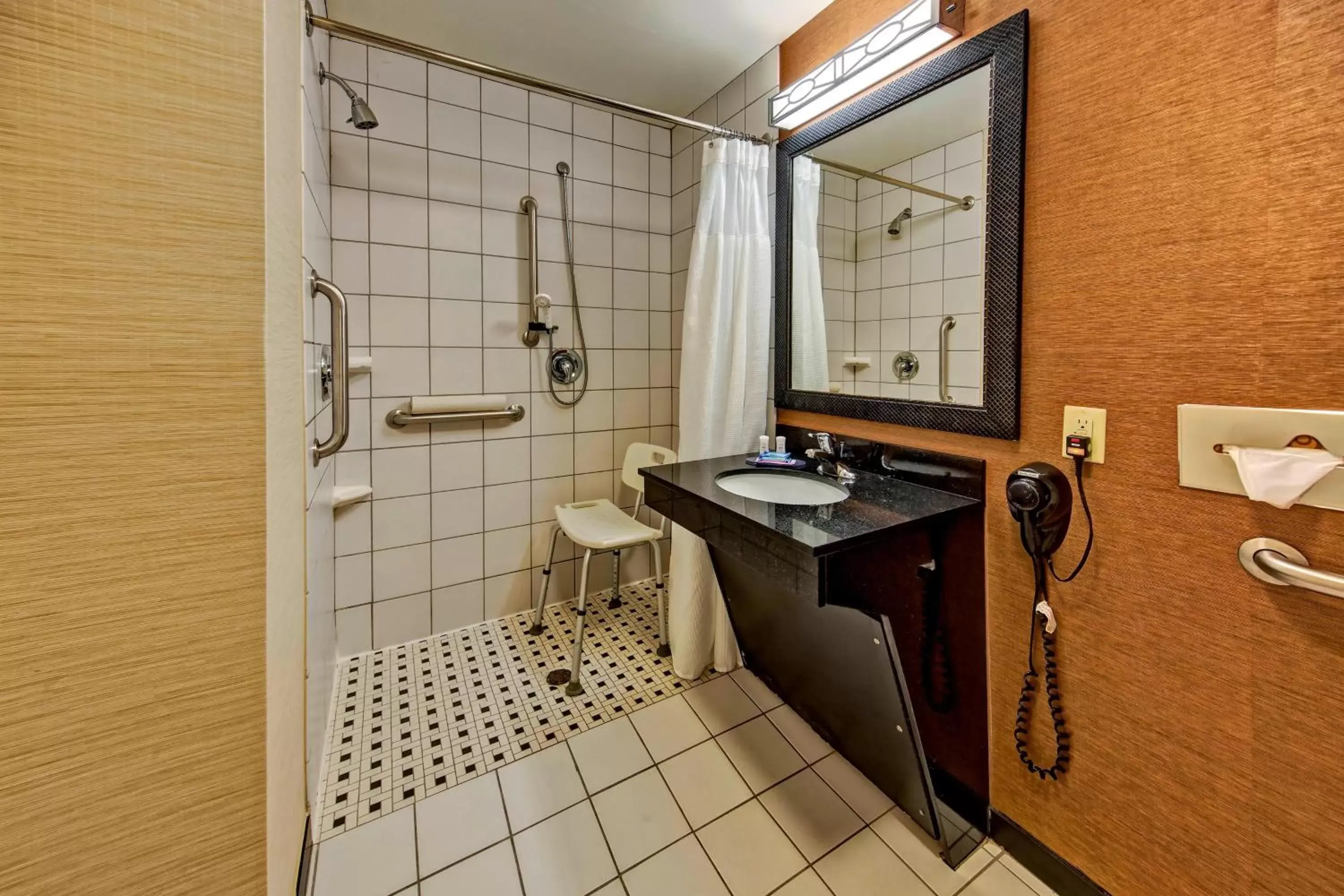 Bathroom in Fairfield Inn and Suites by Marriott Oklahoma City Airport