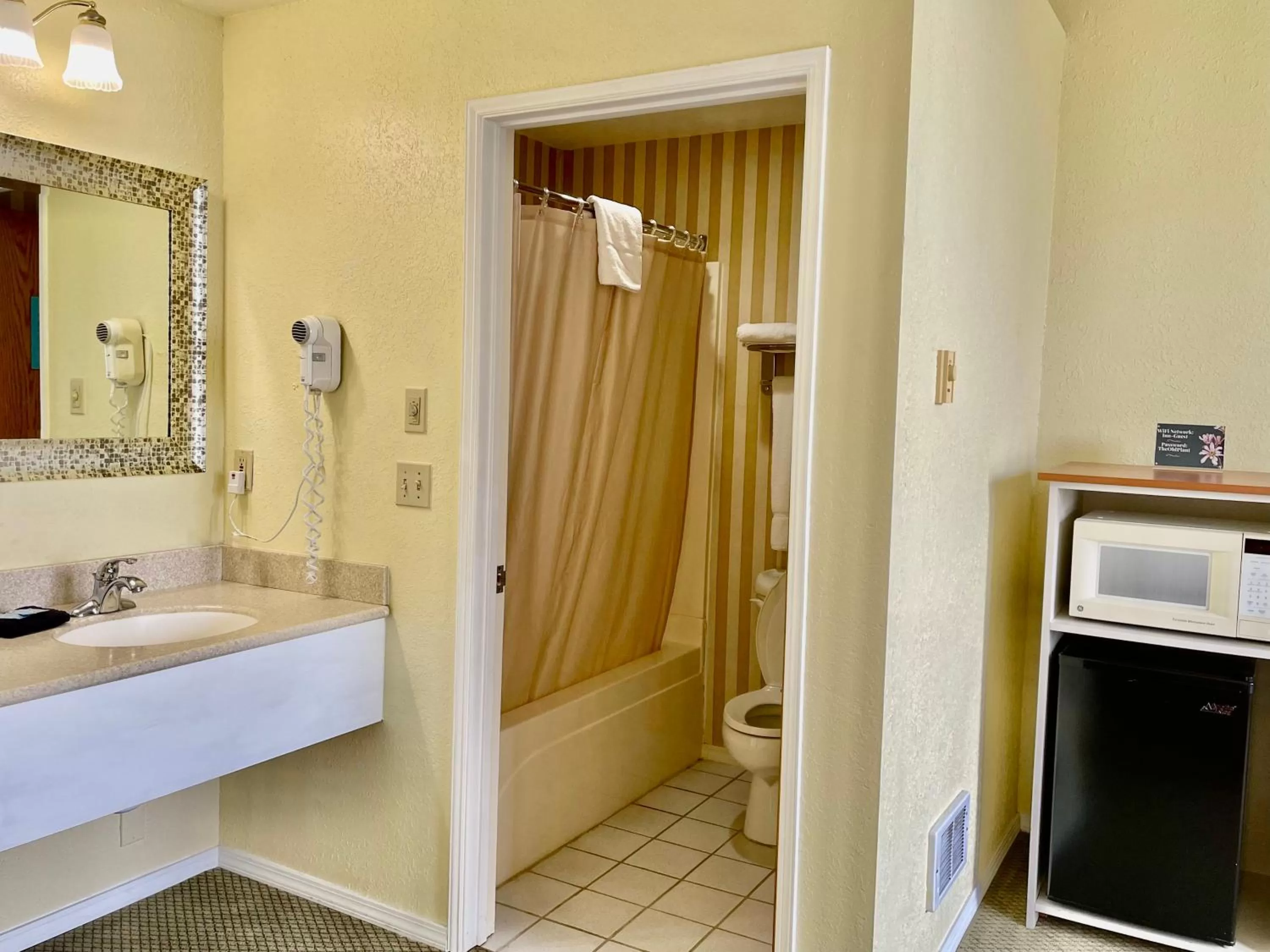 Bathroom, Bed in Old Alcohol Plant