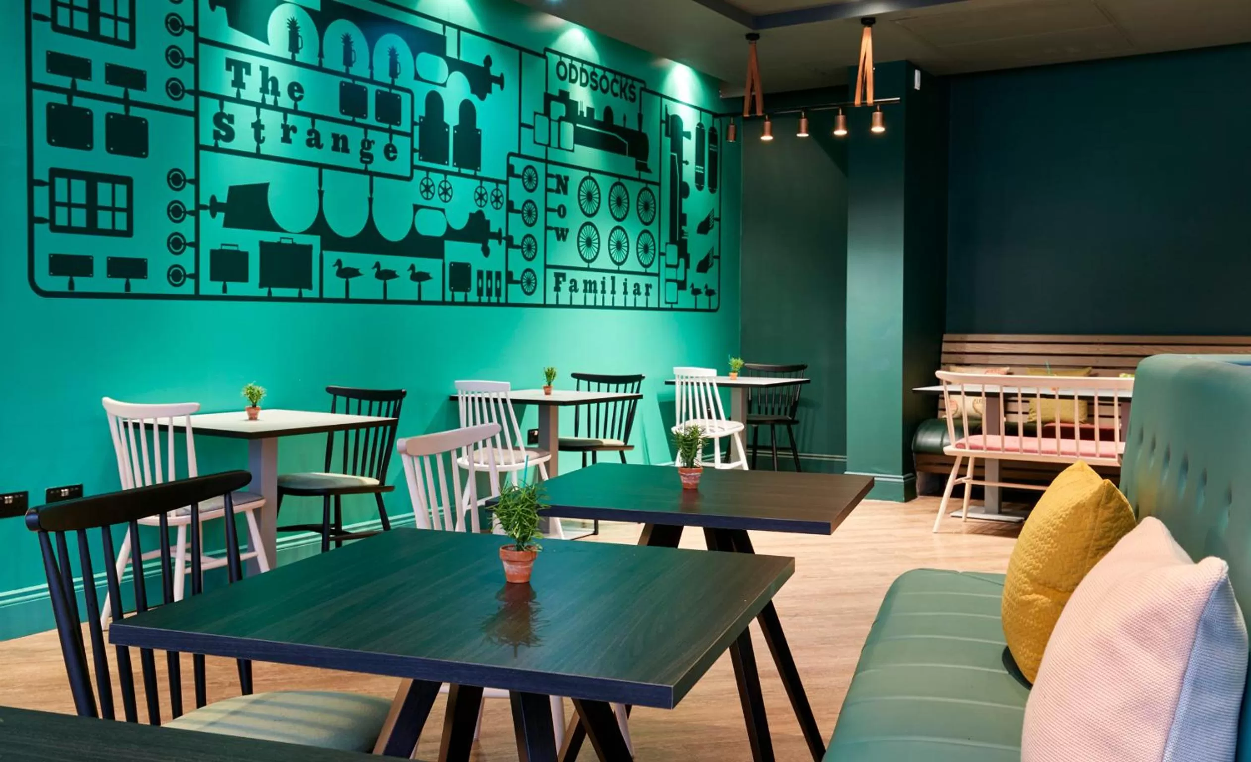 Restaurant/places to eat in Leonardo Hotel Manchester Central