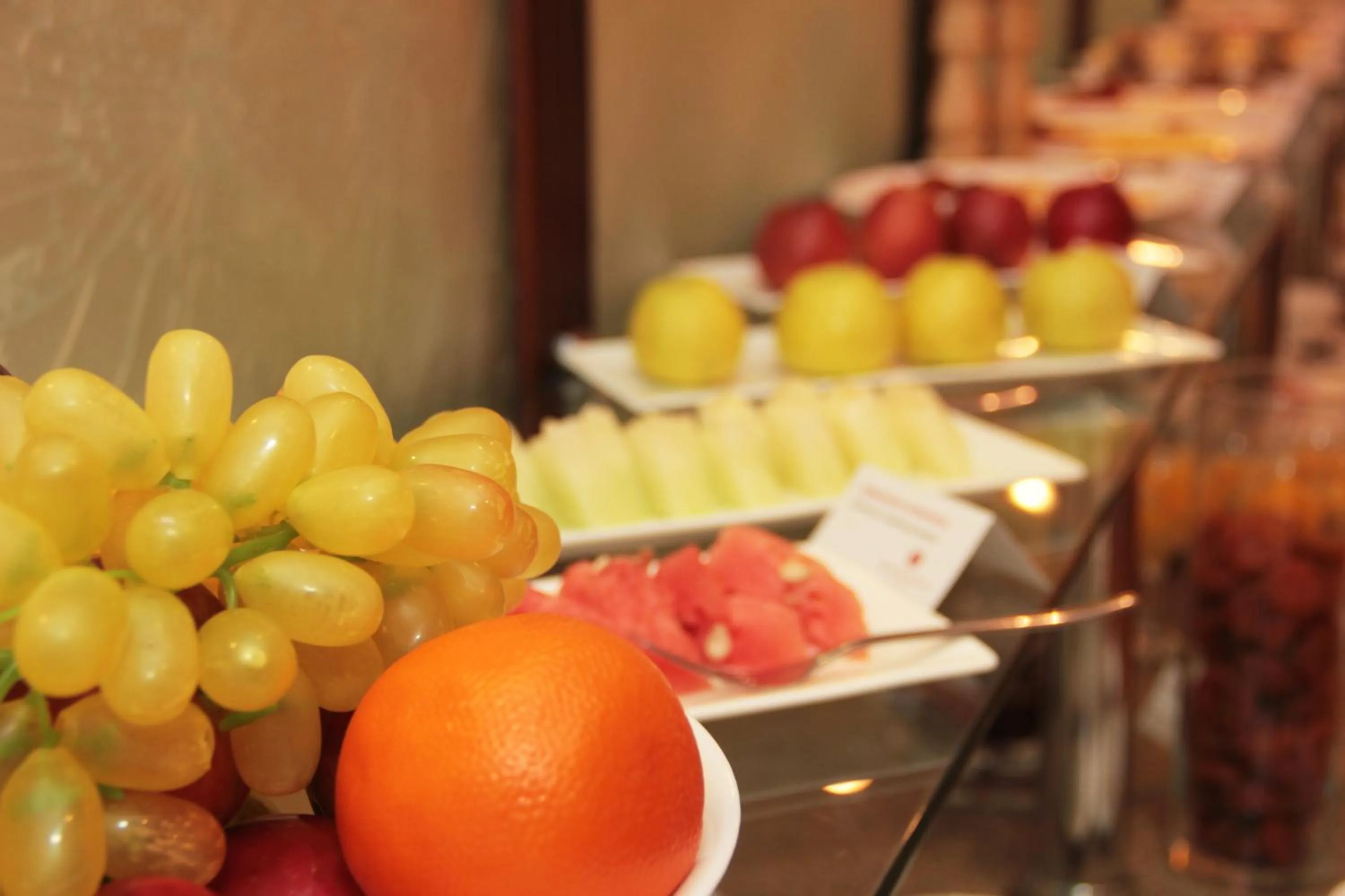 Restaurant/places to eat in Ramada by Wyndham Tashkent