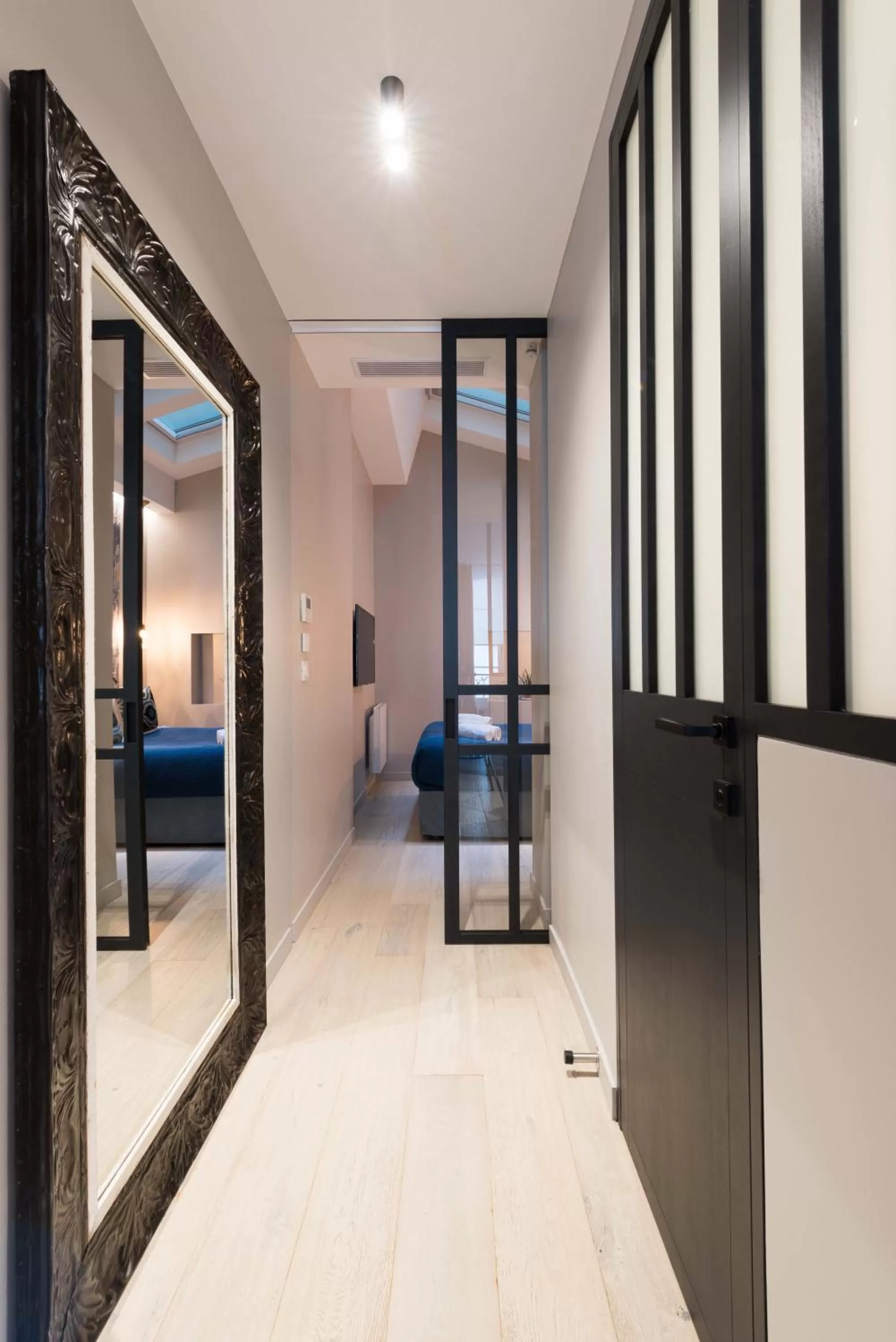 Bed in Résidence du Louvre