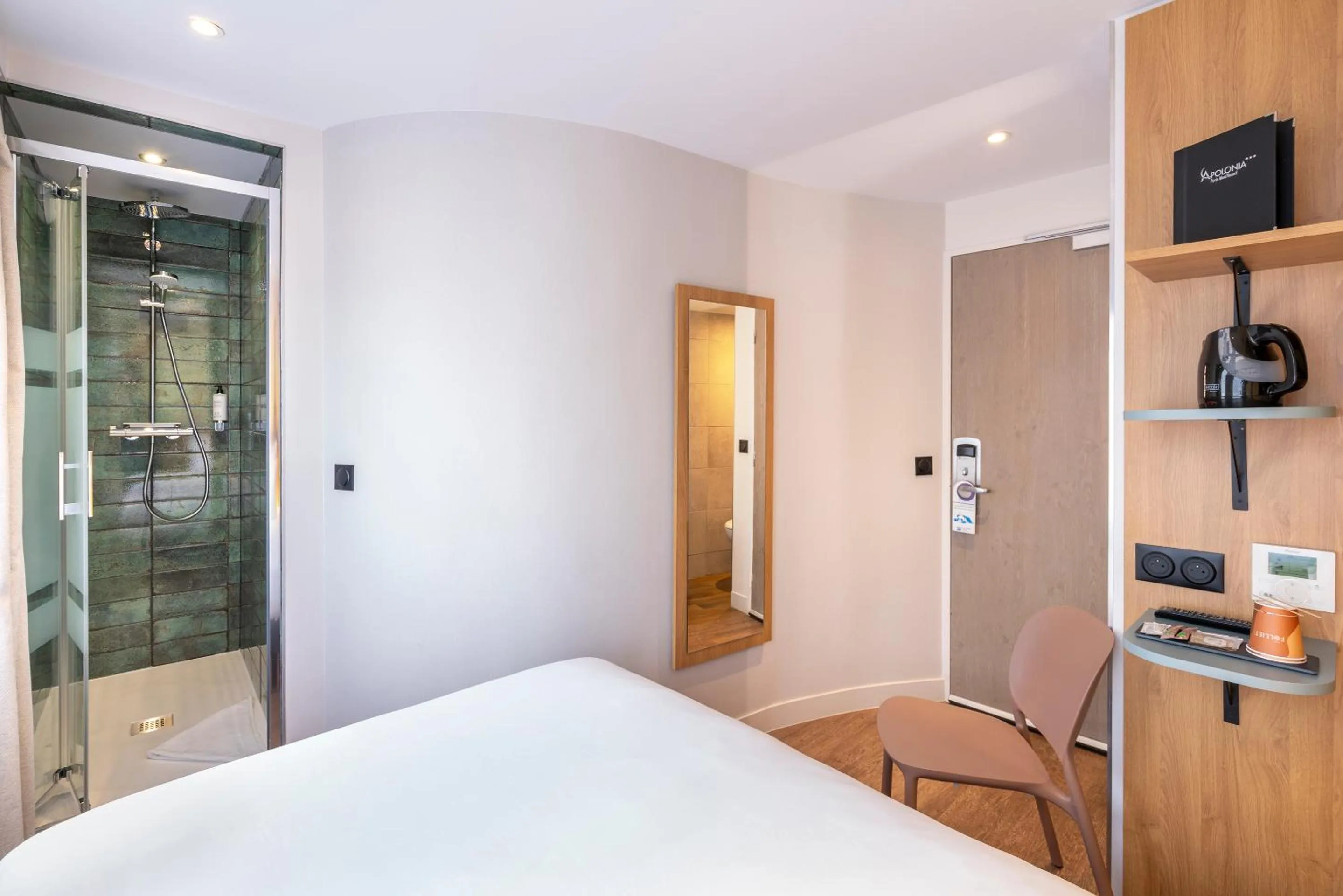 Bed in Hotel Apolonia Paris Mouffetard, Sure Hotel Collection by Best Western