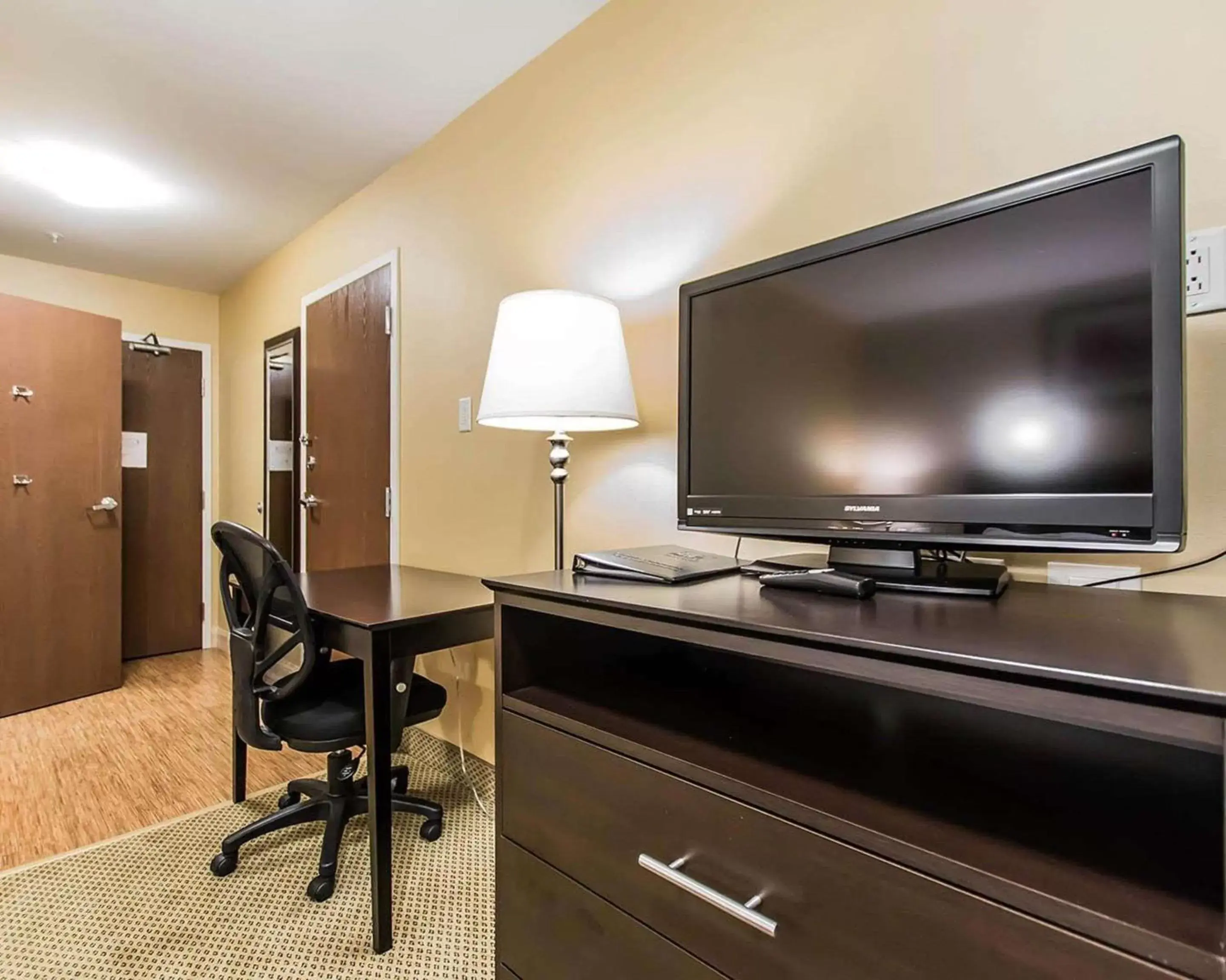 Photo of the whole room, TV/Entertainment Center in Quality Inn Moncton