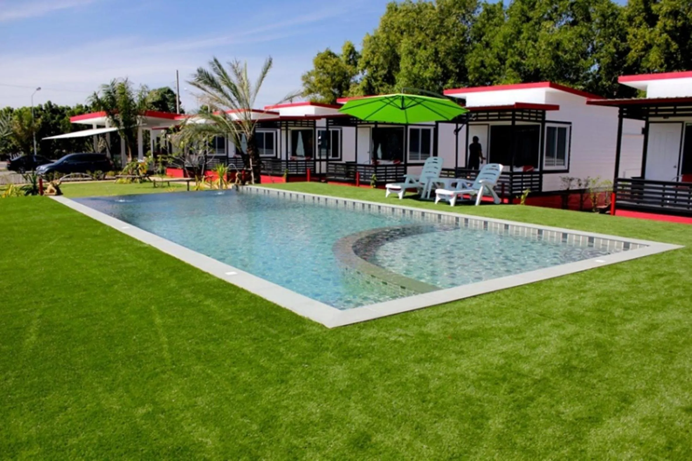 Swimming pool in Cape Go Resort