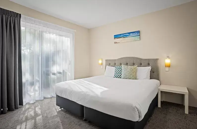 Bed in Broadwater Resort WA Tourism Awards 2022 Gold Winner