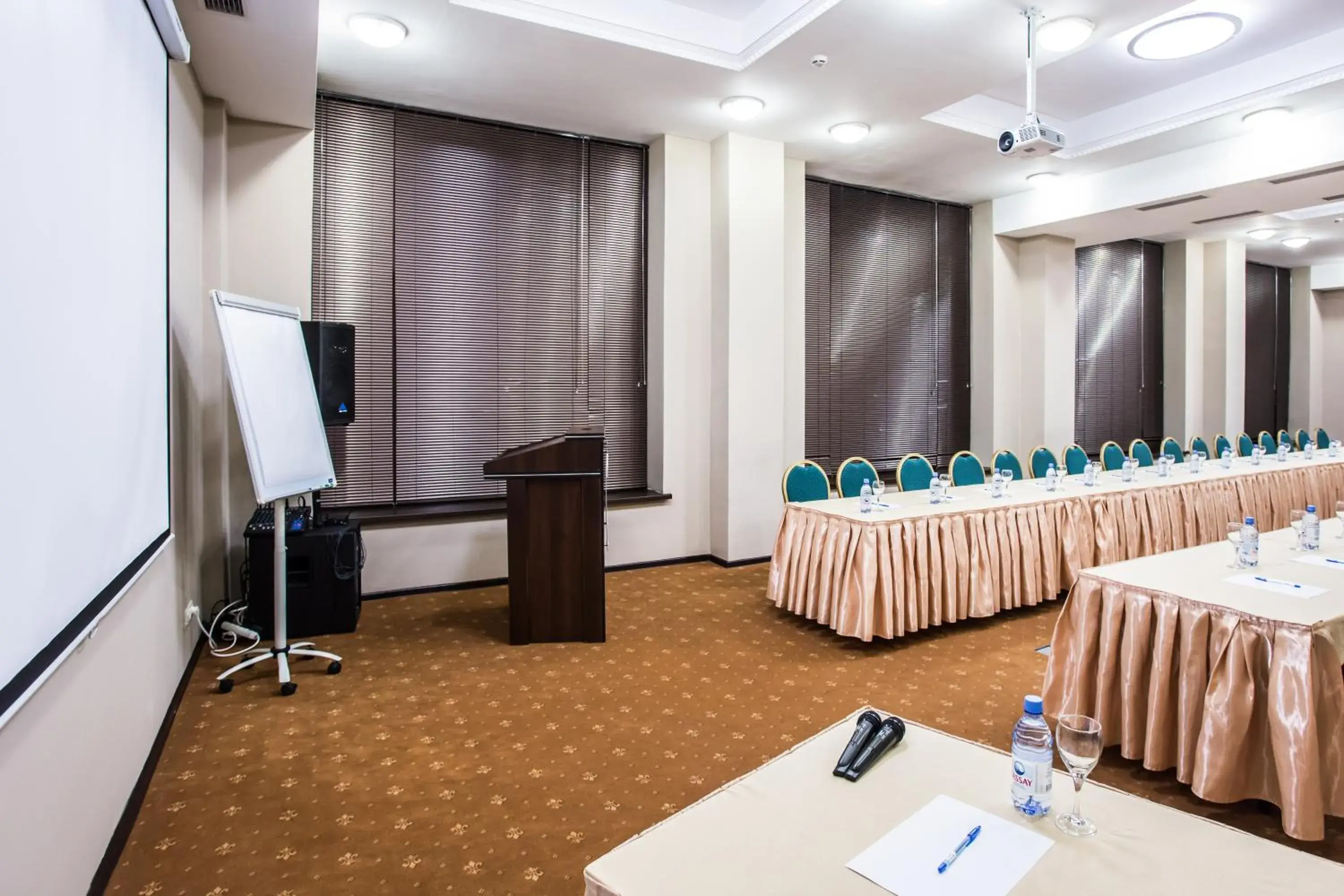 Business facilities in Best Western Plus Atakent Park Hotel