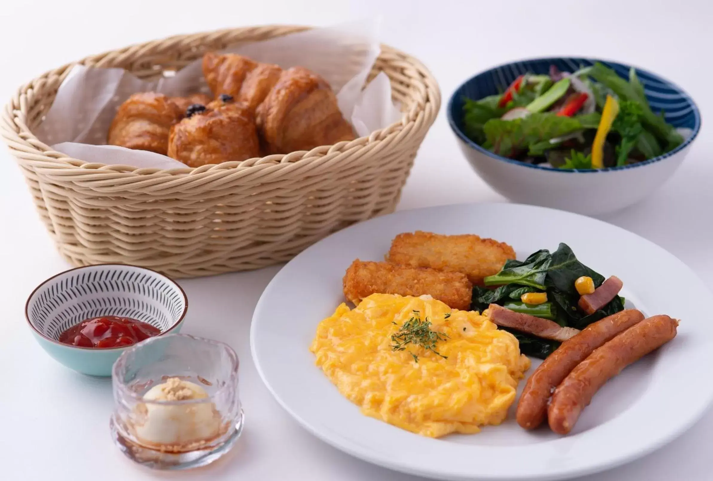 Restaurant/places to eat, Food in Hotel Front Inn Fukuoka Airport