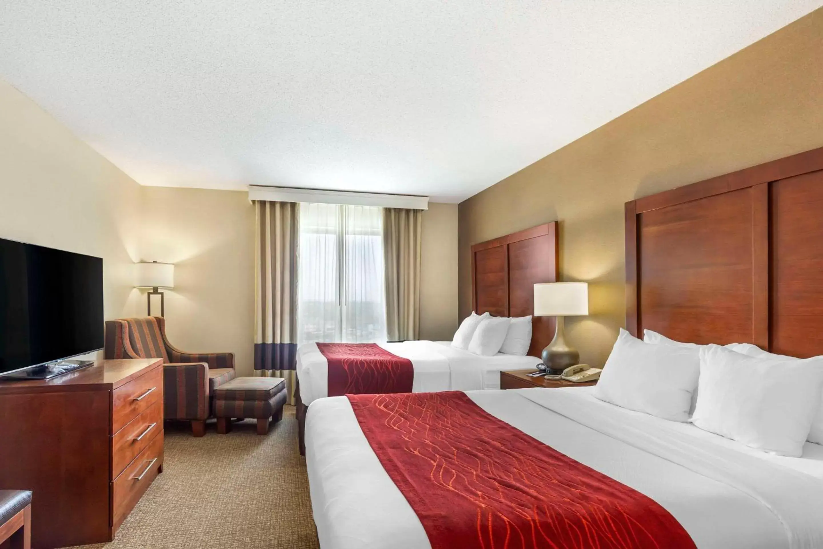 Bedroom, Bed in Comfort Inn & Suites Rapid City