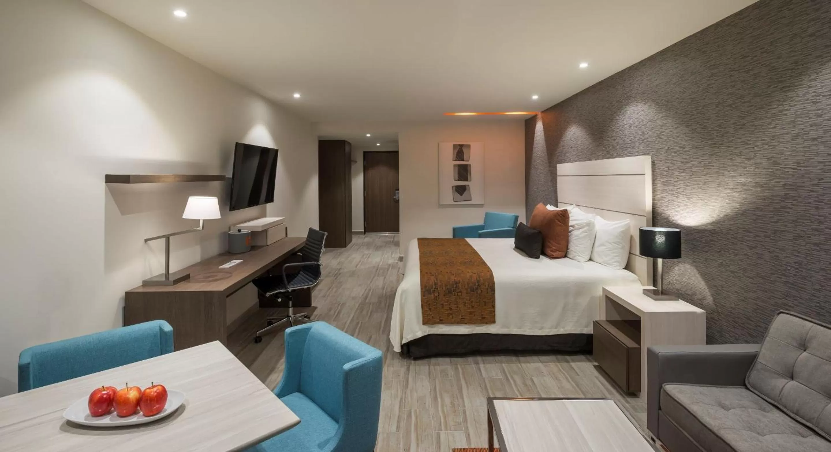 Bedroom, Bed in Real Inn Celaya