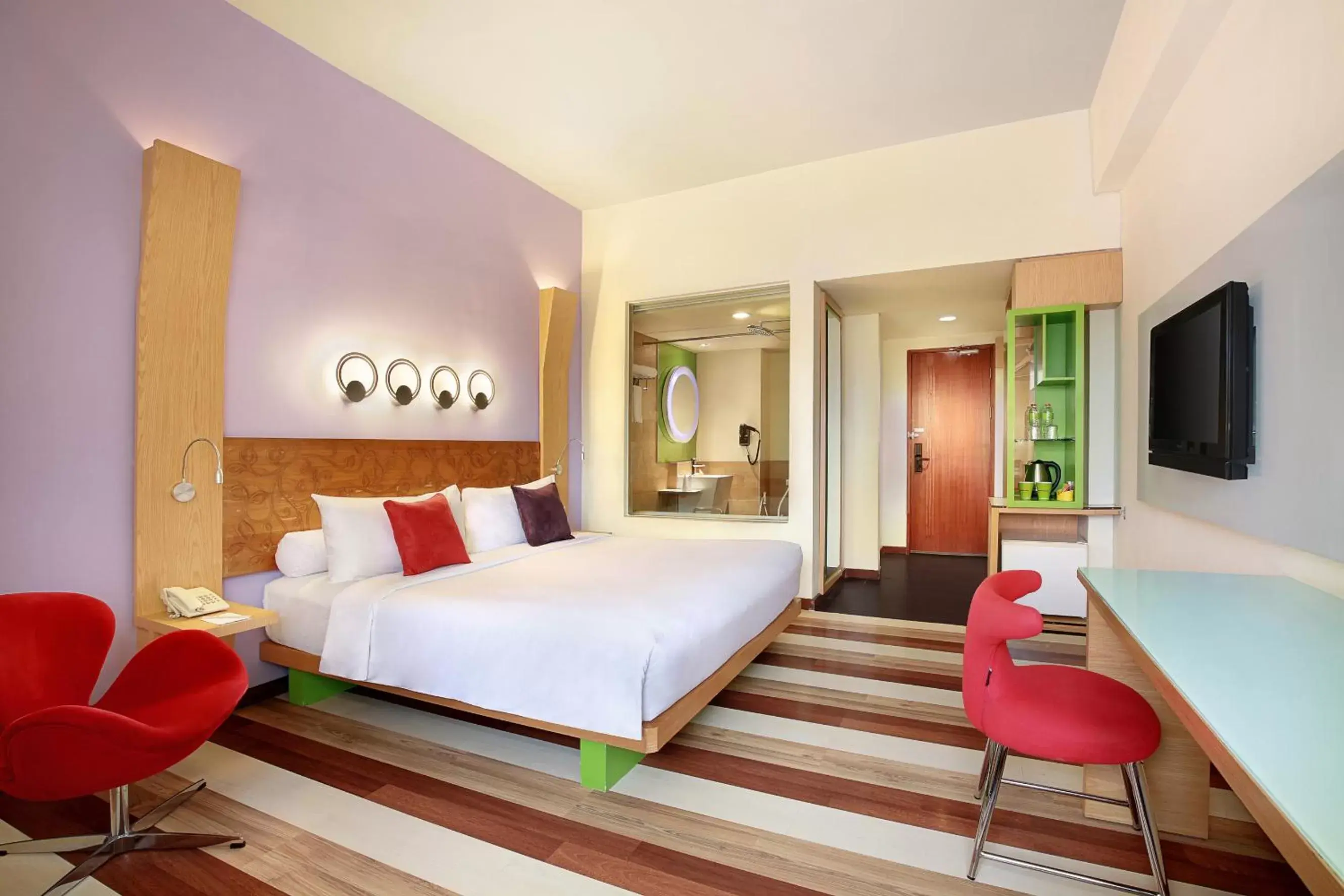 Photo of the whole room in ibis Styles Yogyakarta