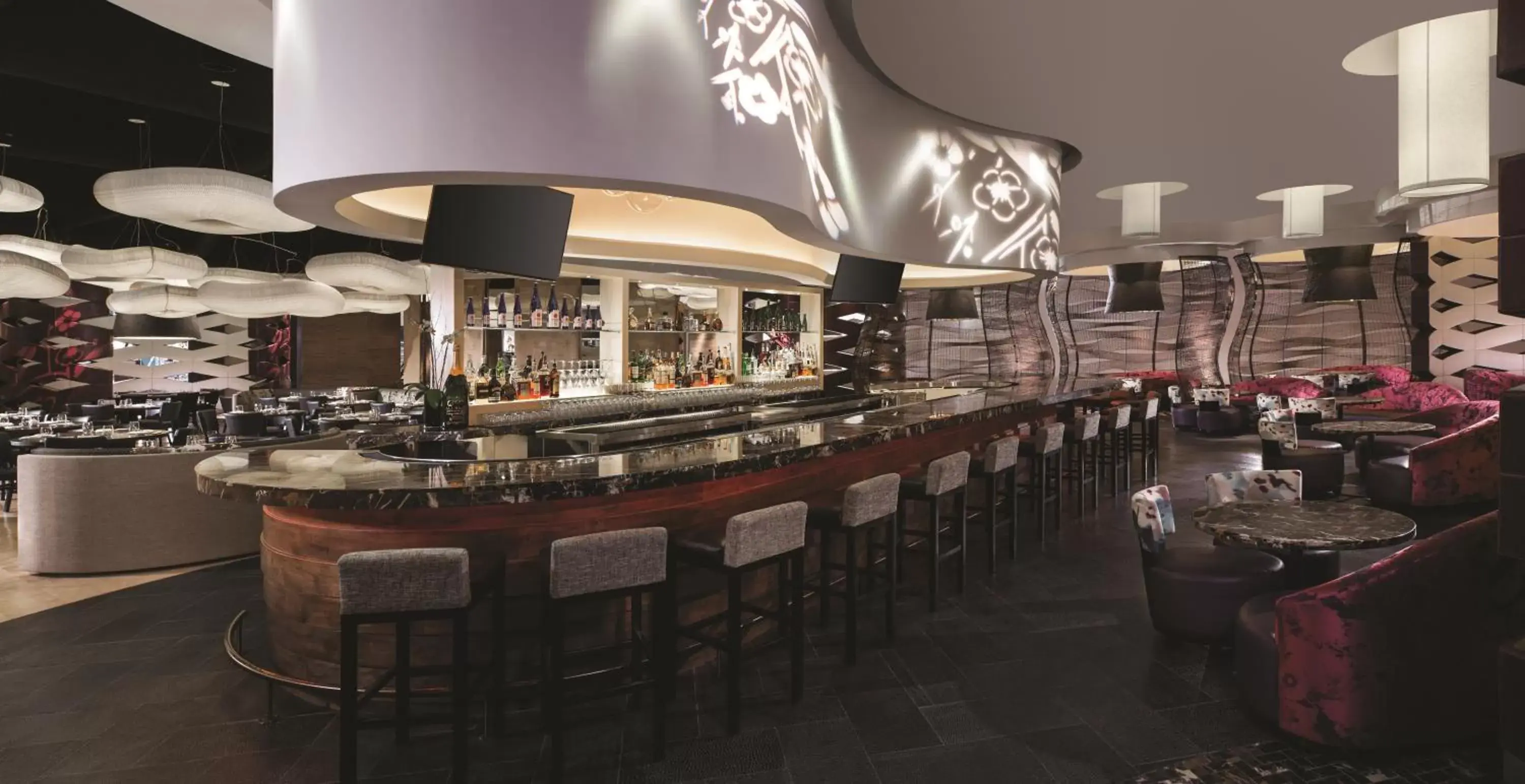 Lounge or bar, Restaurant/Places to Eat in Nobu Hotel at Caesars Palace