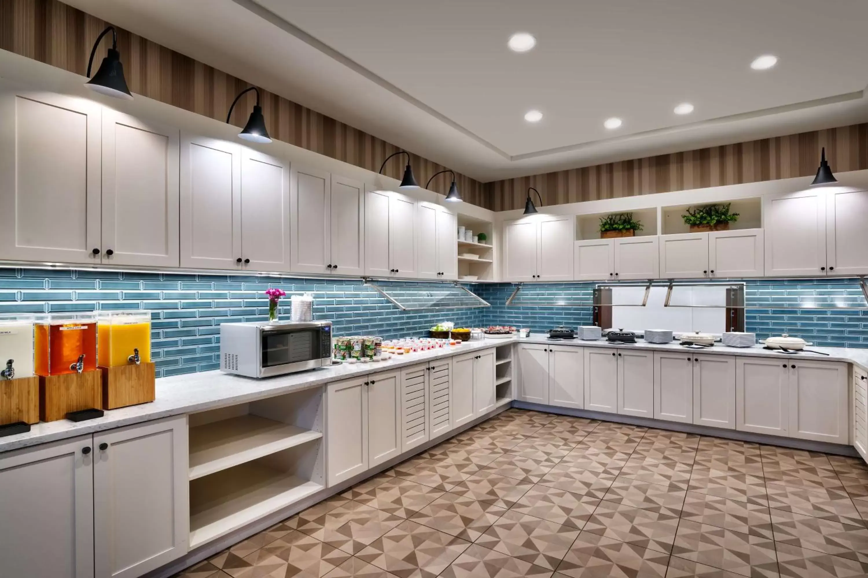 Breakfast in Hyatt Place Fayetteville/Springdale Breakfast in Hyatt Place Fayetteville/Springdale