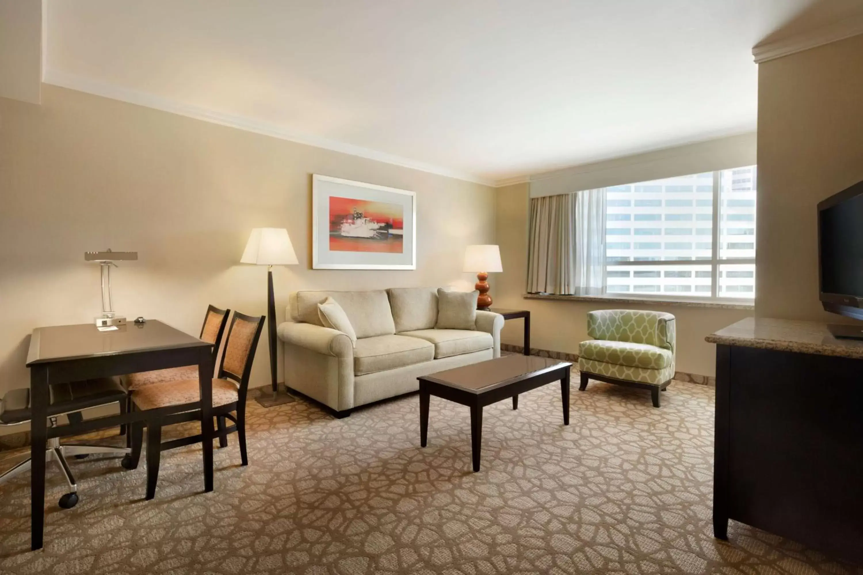 Living room, Seating Area in Embassy Suites Los Angeles Glendale