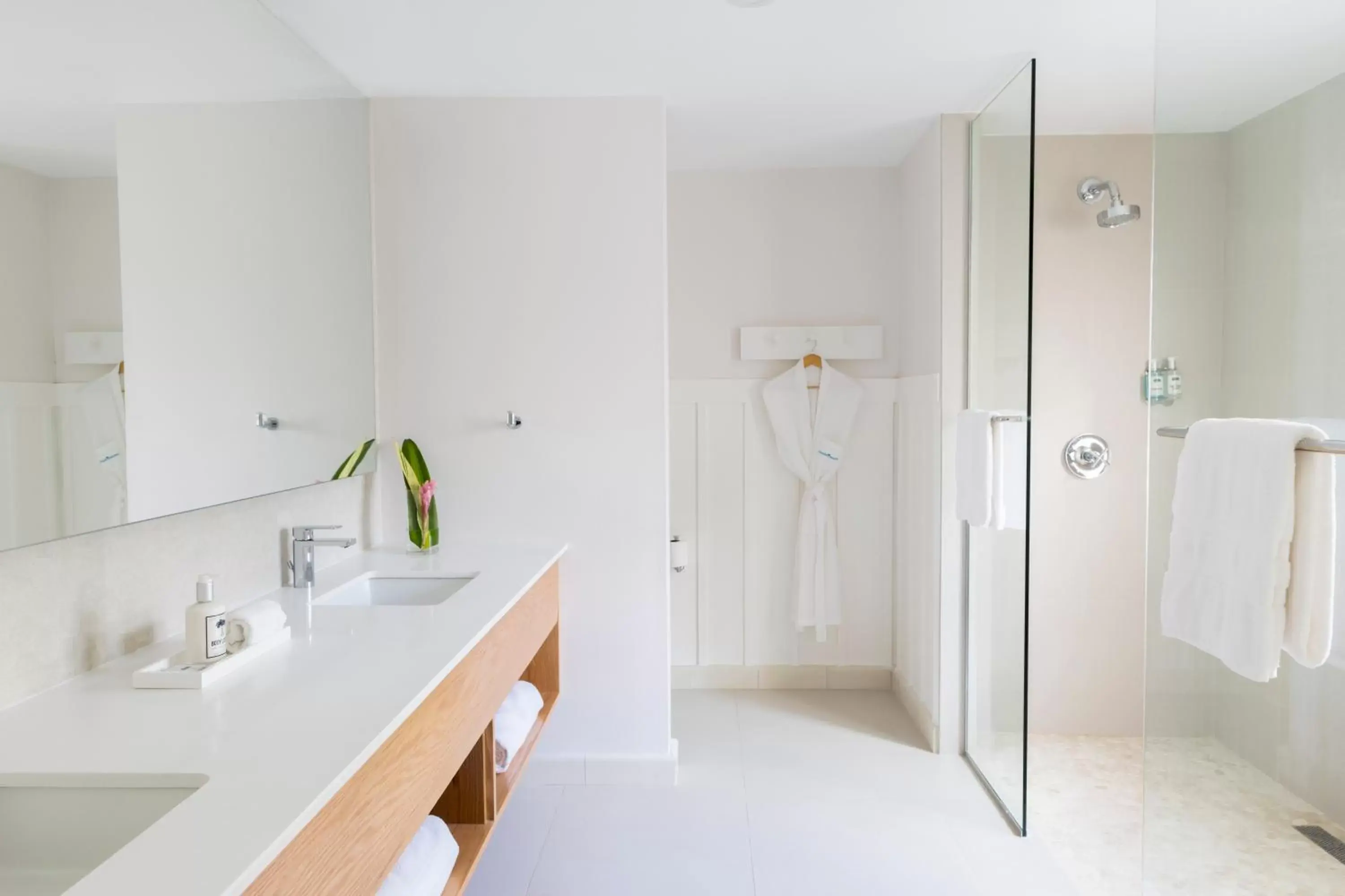 Deluxe Garden Suite in Couples Sans Souci Deluxe Garden Suite in Couples Sans Souci